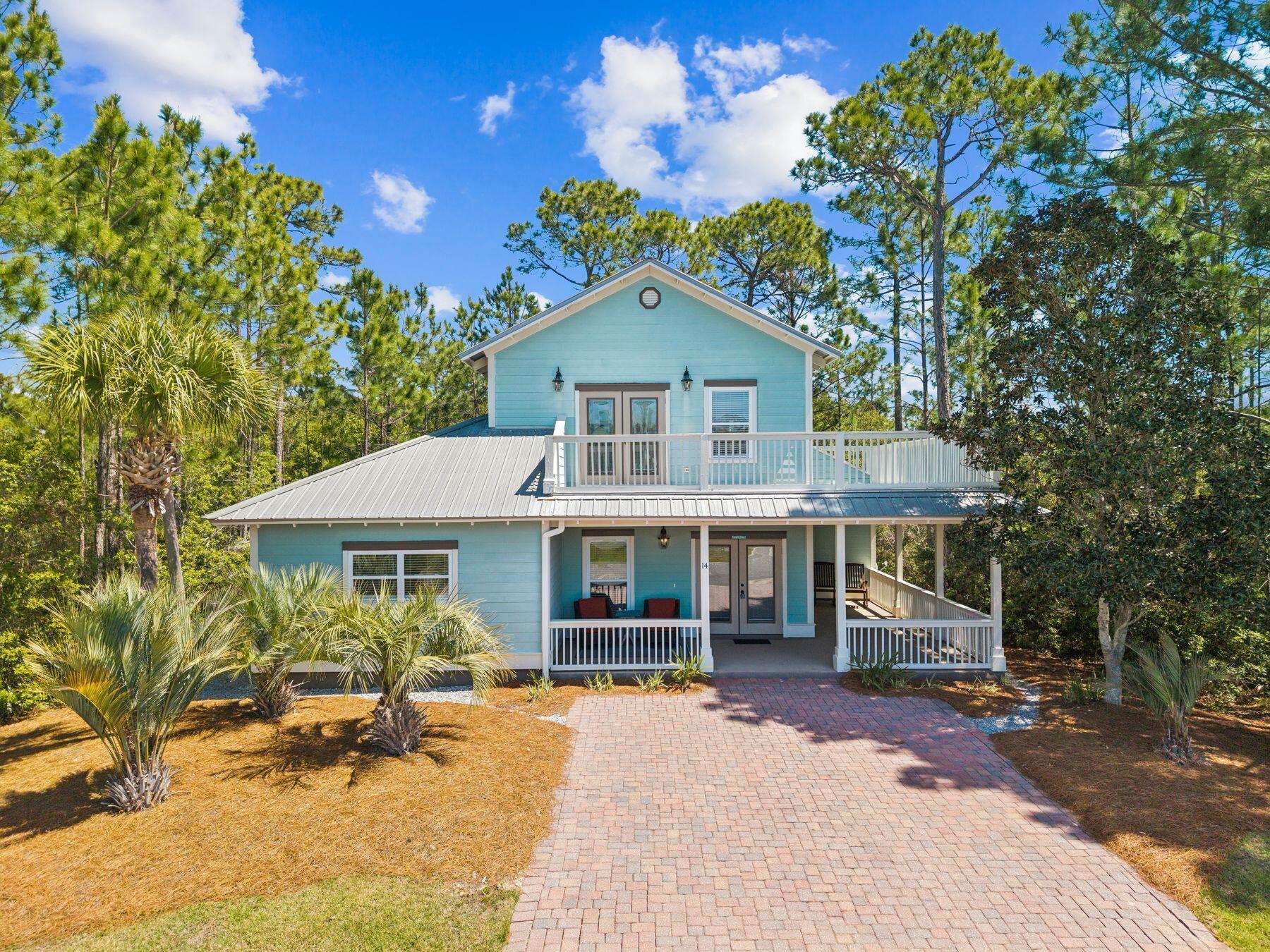 14 Breezeway Boulevard