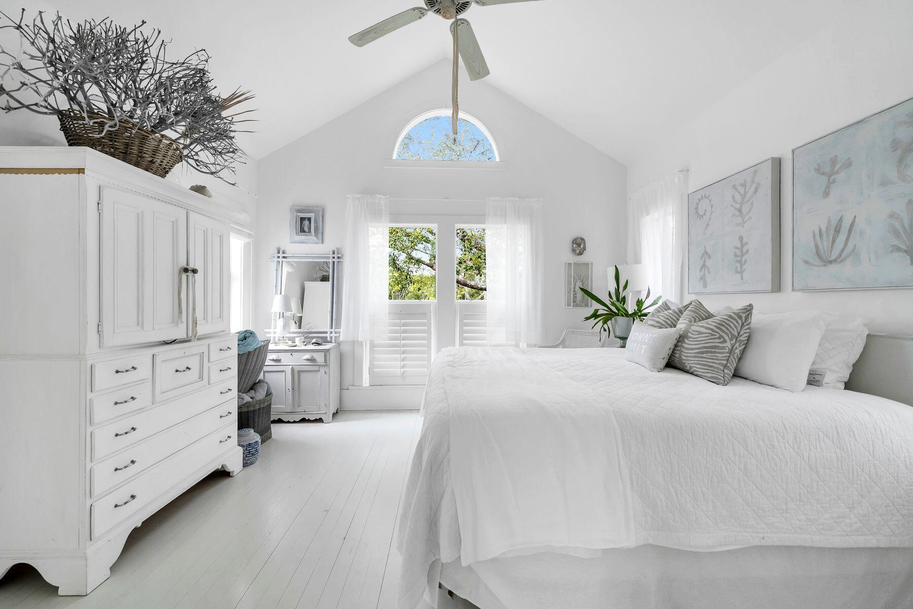 115 Satinwood & Lot 18 Gov SD Drive