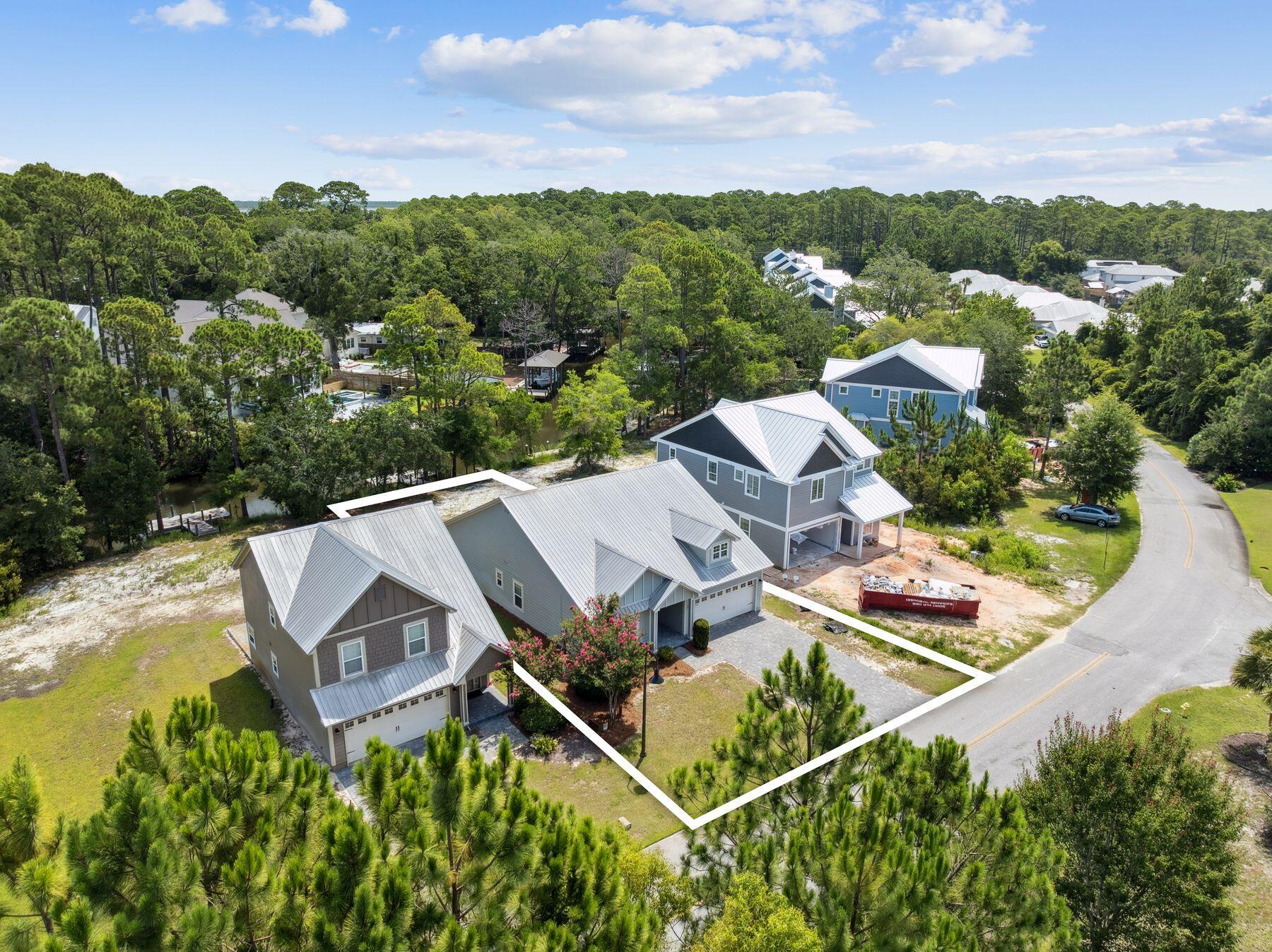 1869 W Hewett Road
