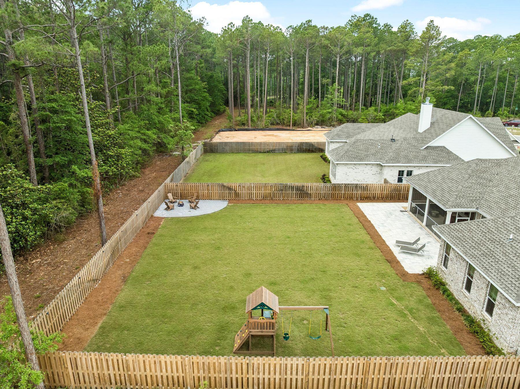 39 W Captain Fritz Way