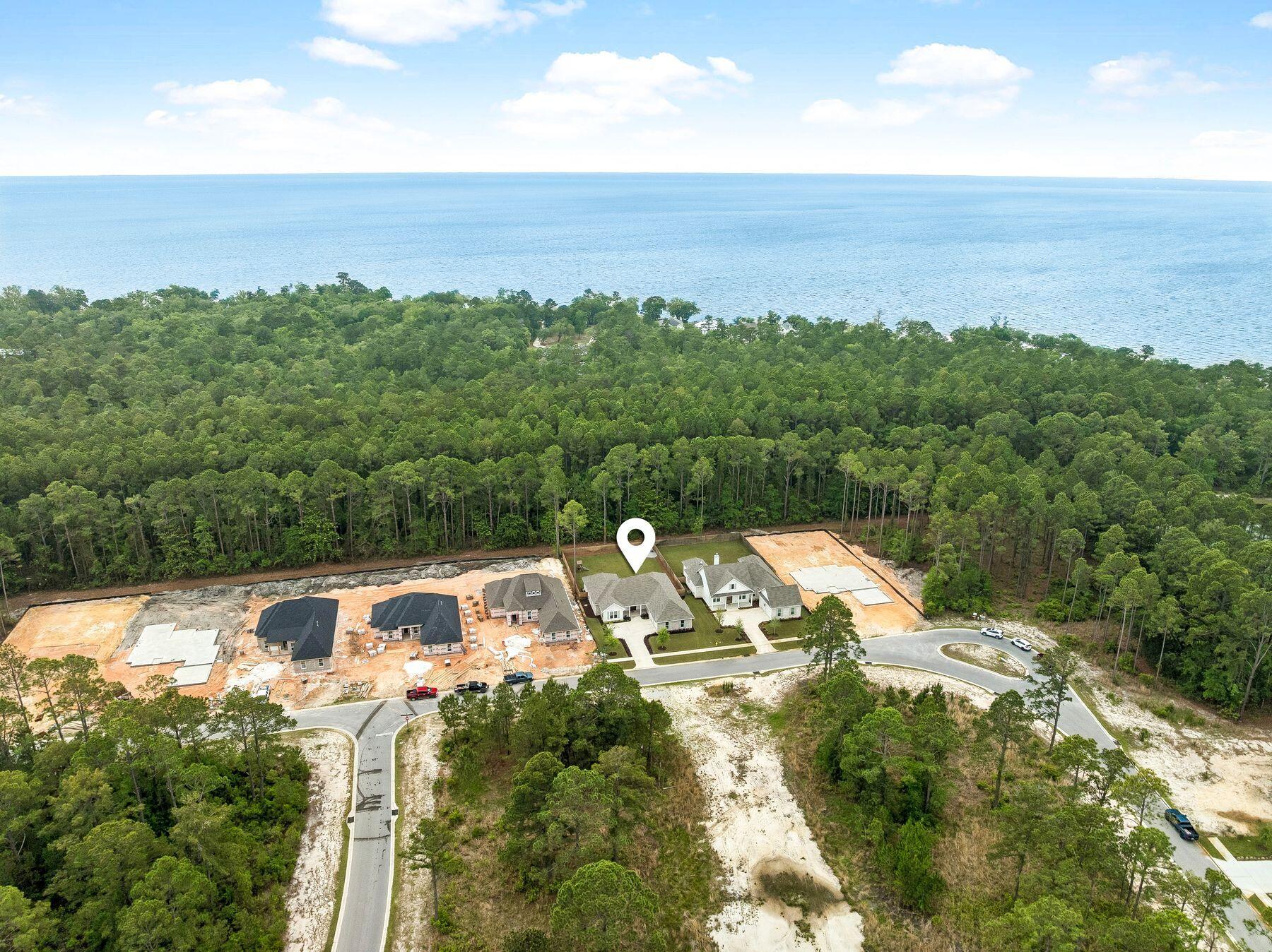 39 W Captain Fritz Way