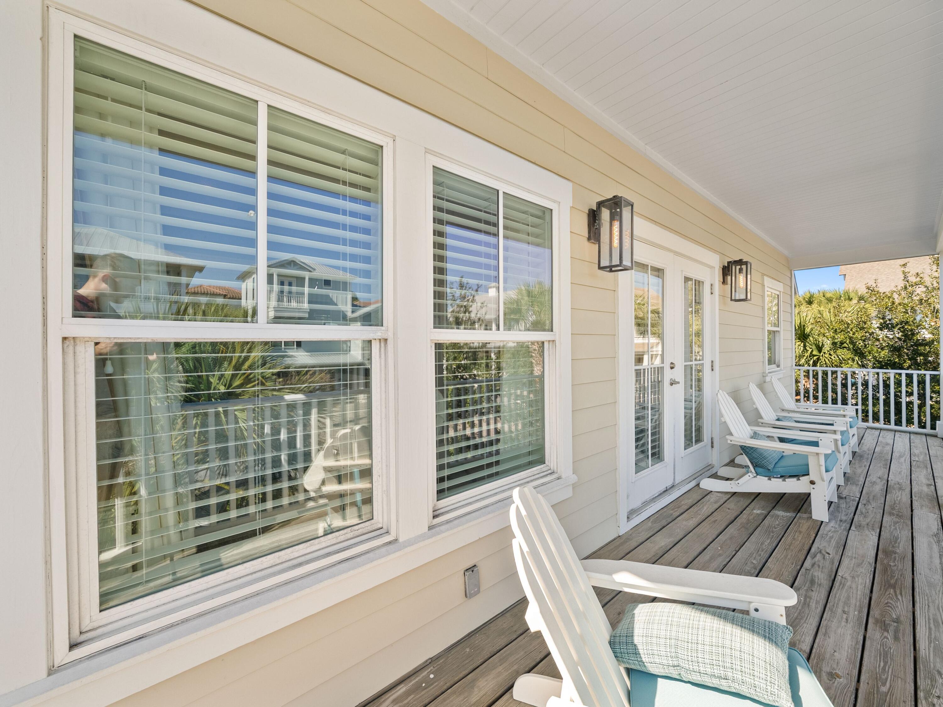 77 Sandalwood Drive