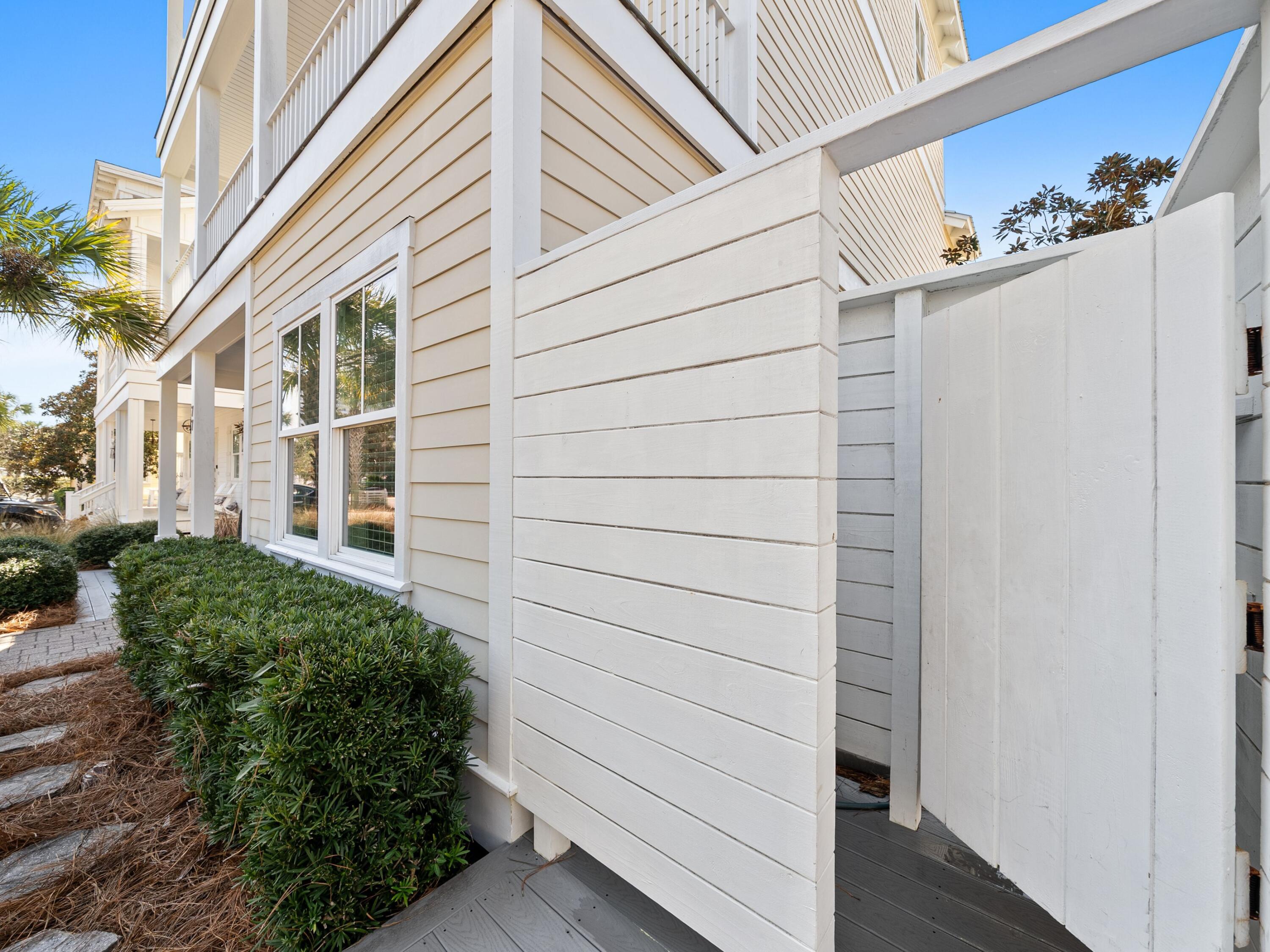 77 Sandalwood Drive