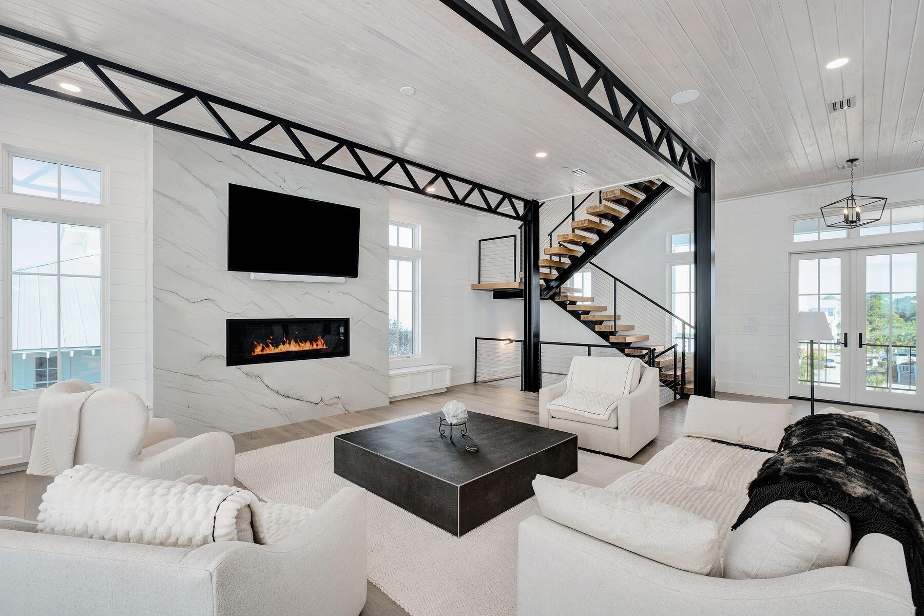 61 Auburn Drive