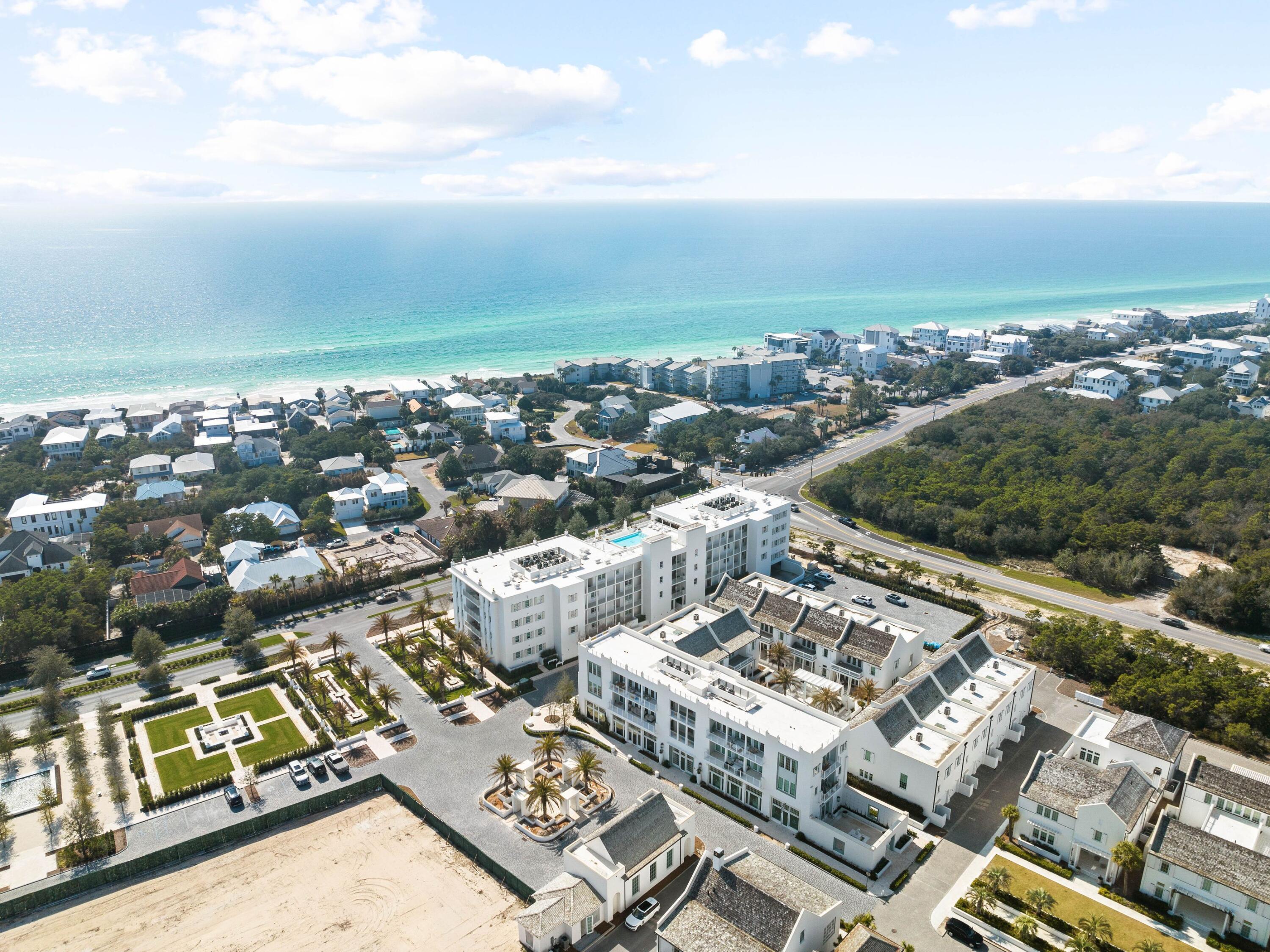 45 W Solaire Way 206