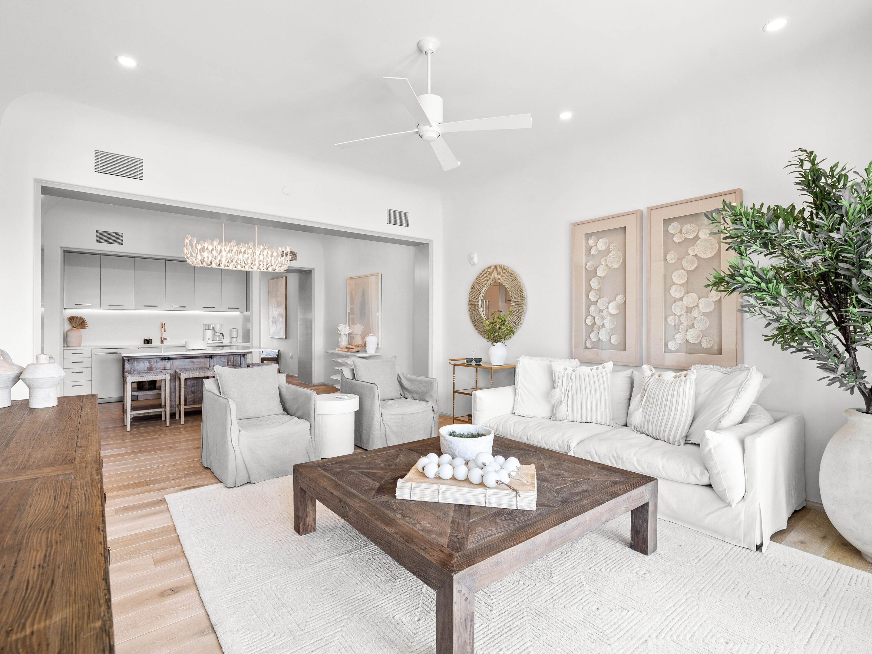 45 W Solaire Way 206