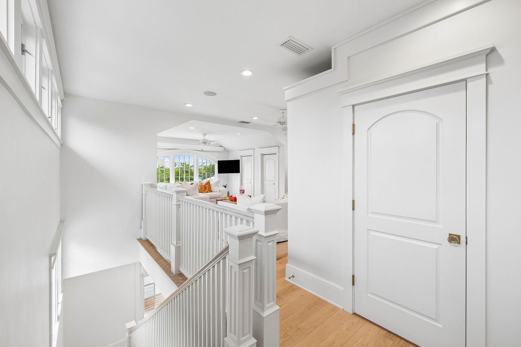 85 N Watch Tower Lane