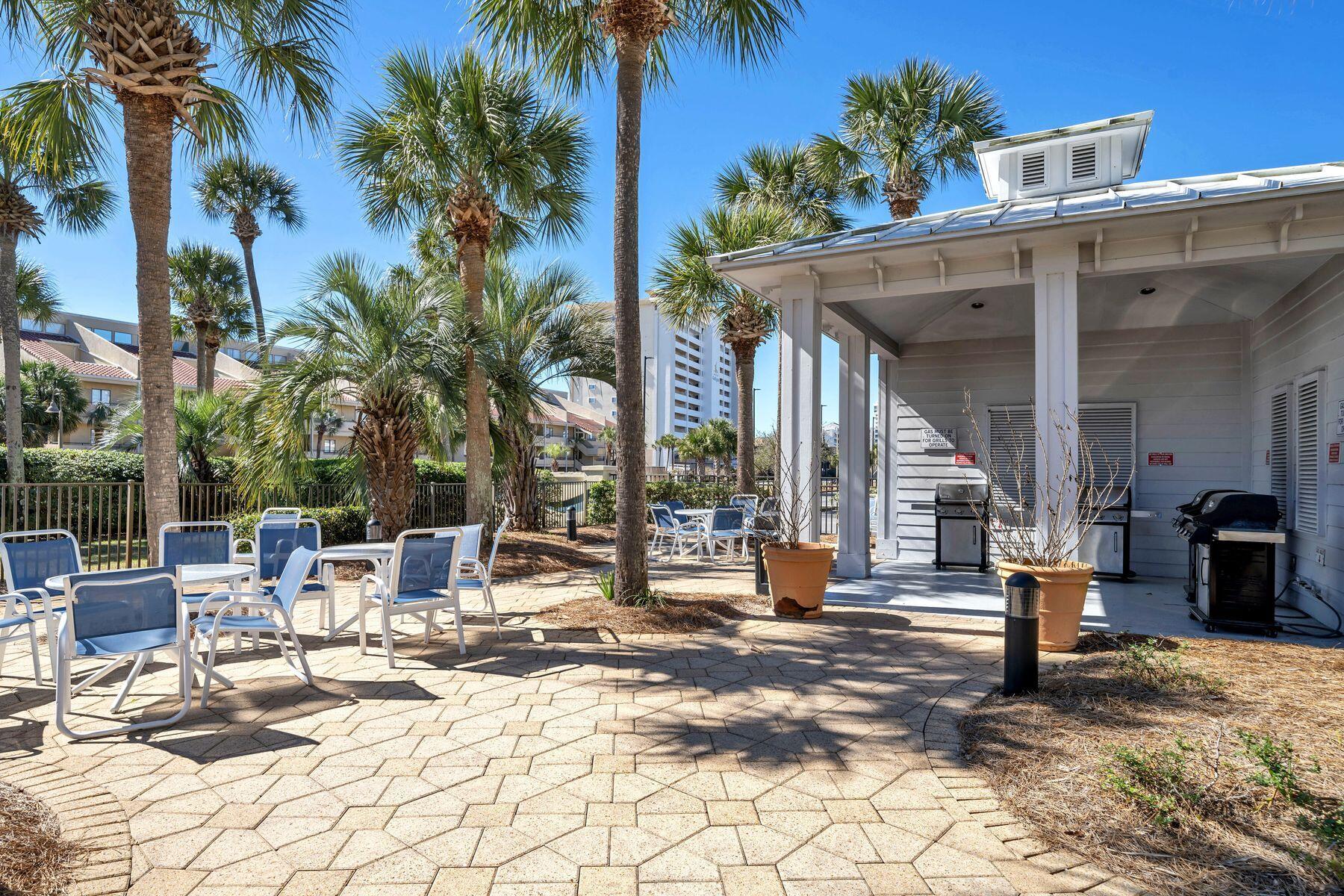 1751 Scenic Highway 98 407