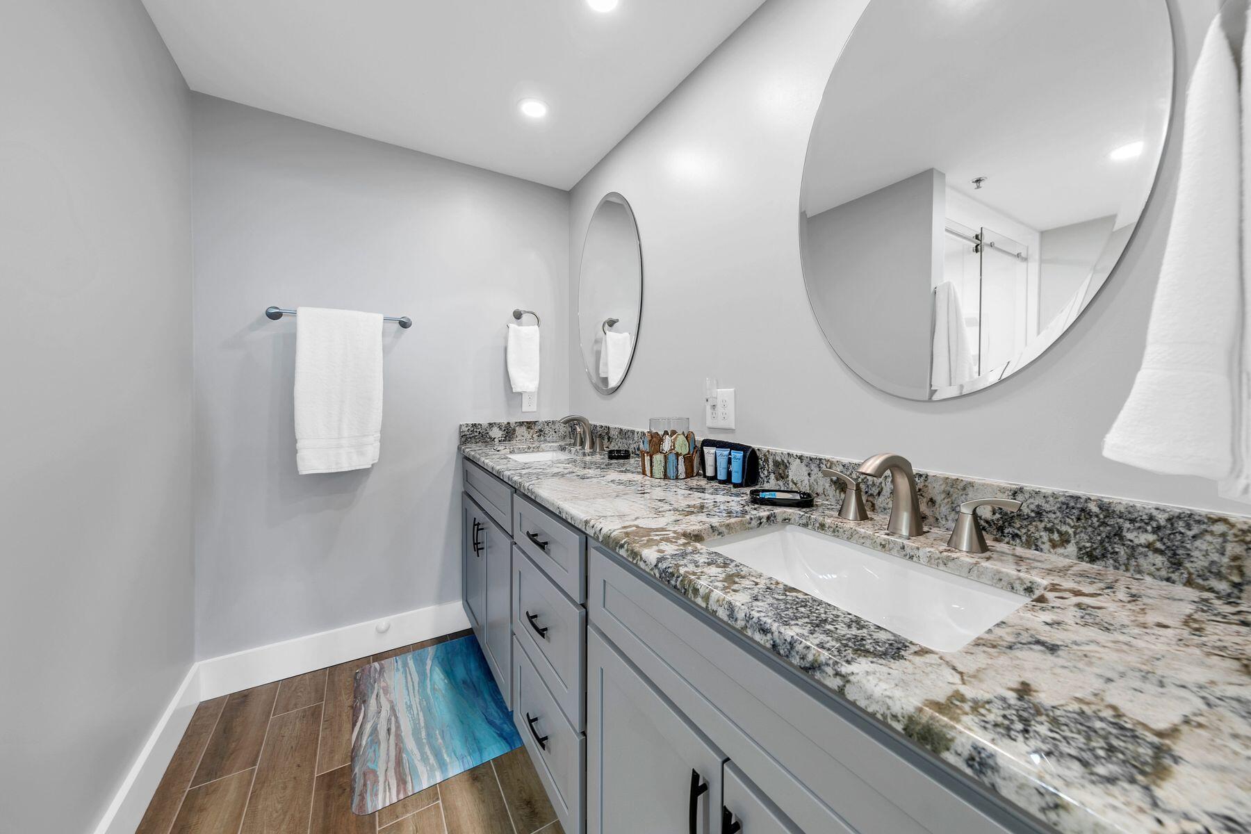 1751 Scenic Highway 98 407