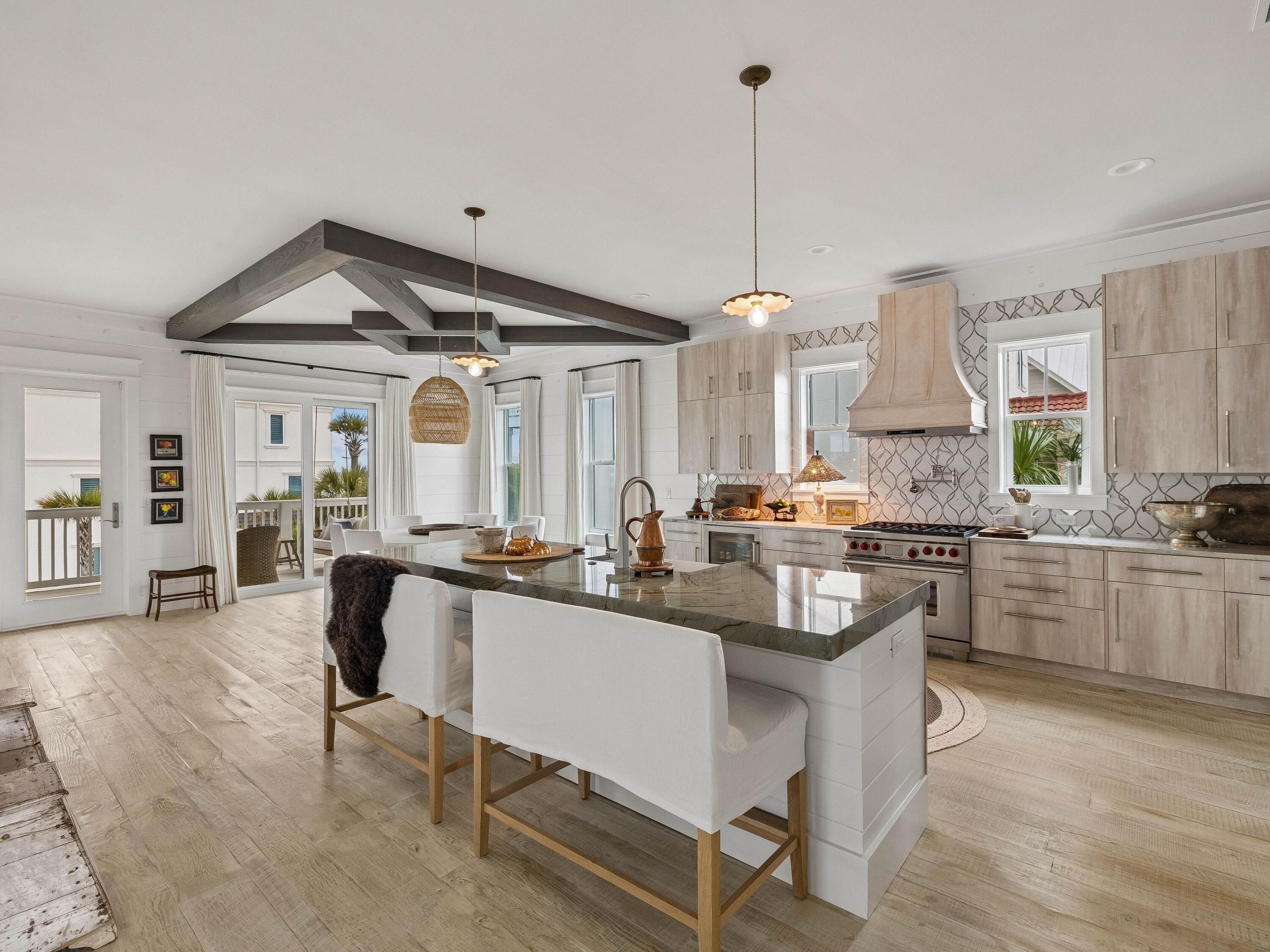35 San Roy Road