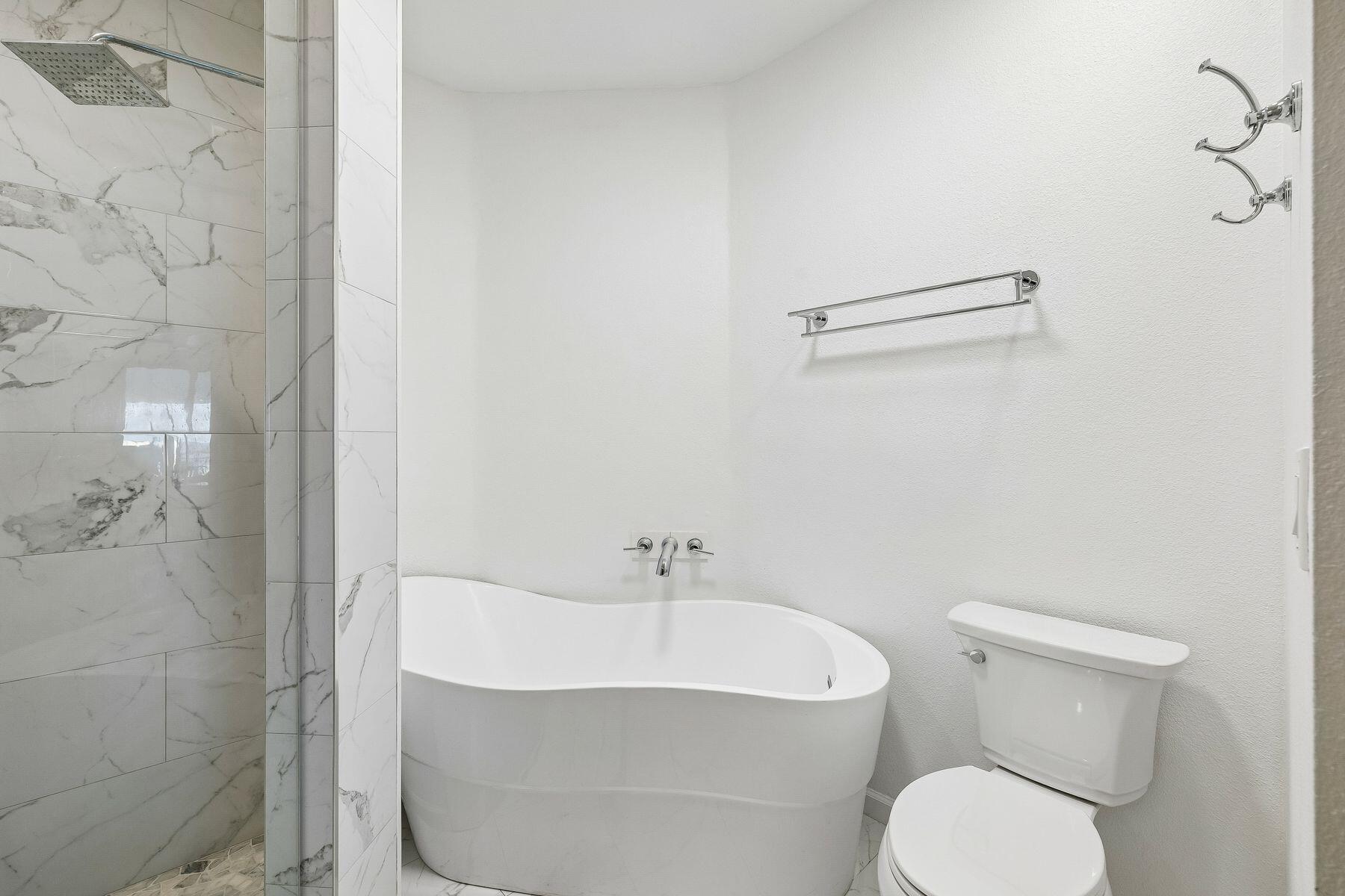 15 Chivas Lane 405A