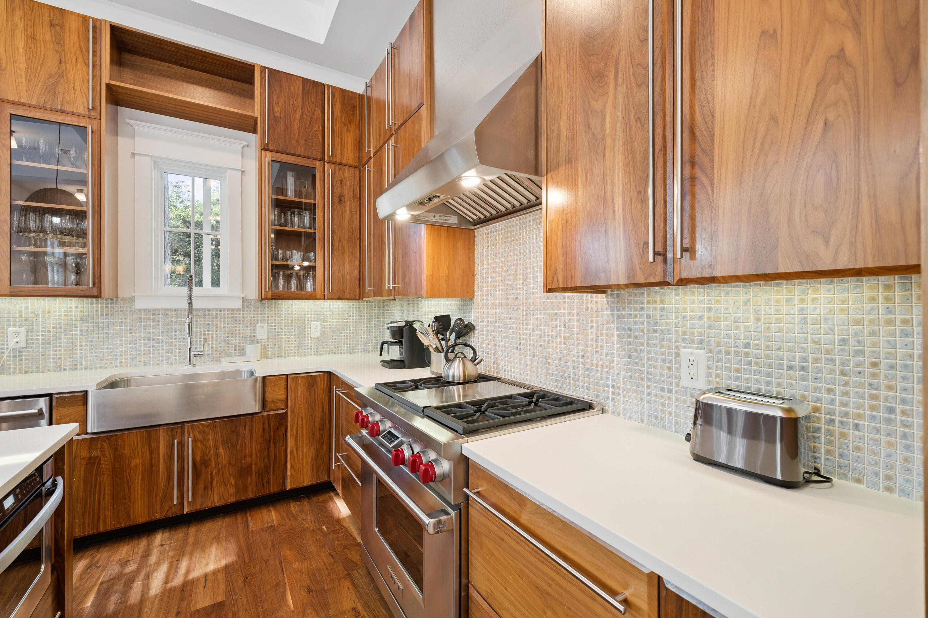 445 W Lake Forest Drive