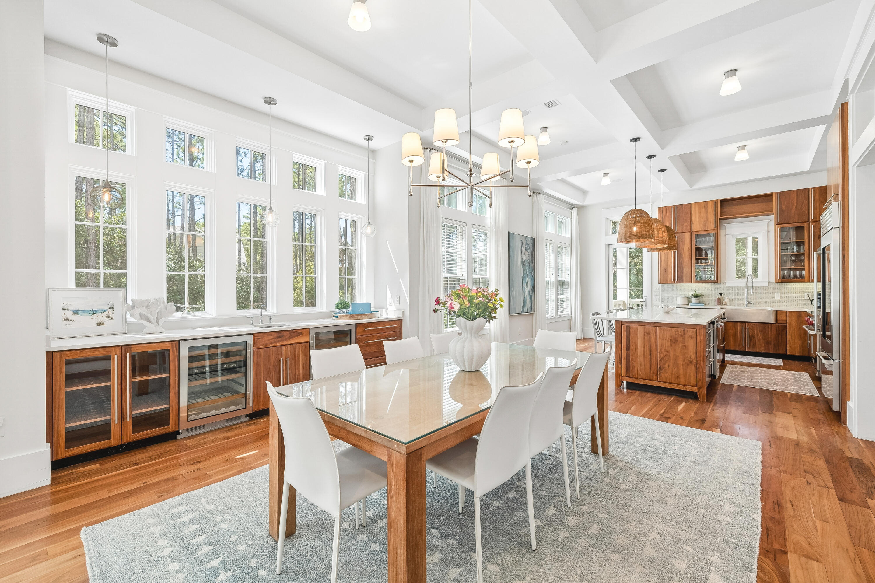 445 W Lake Forest Drive