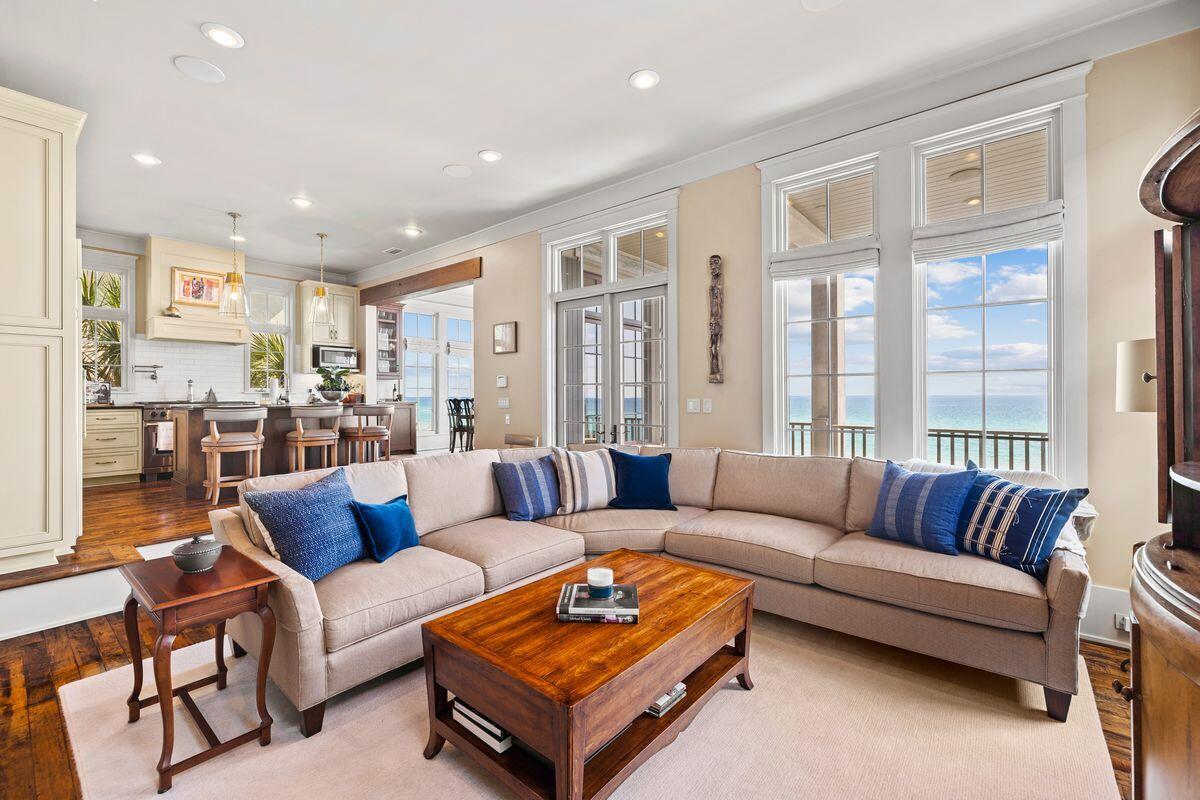 131 W St. Lucia Lane