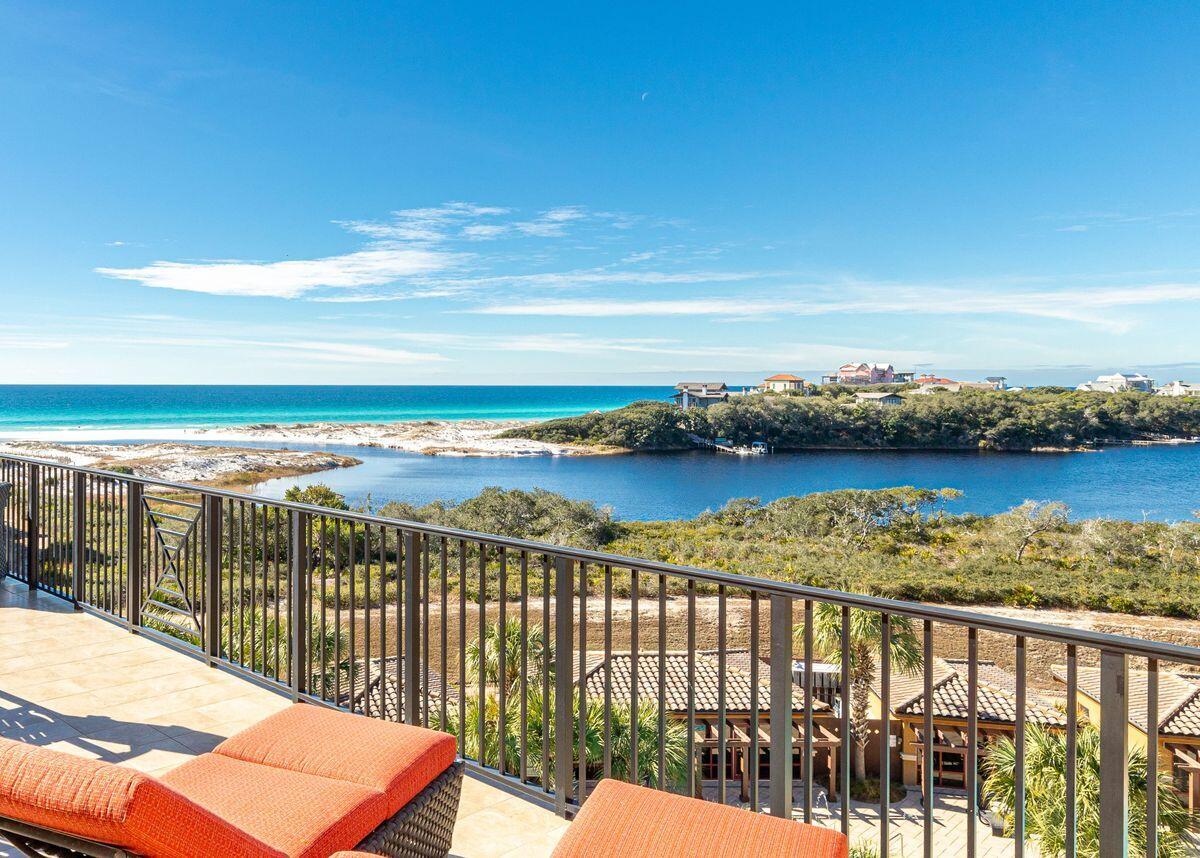 1363 W County Highway 30A, 3113