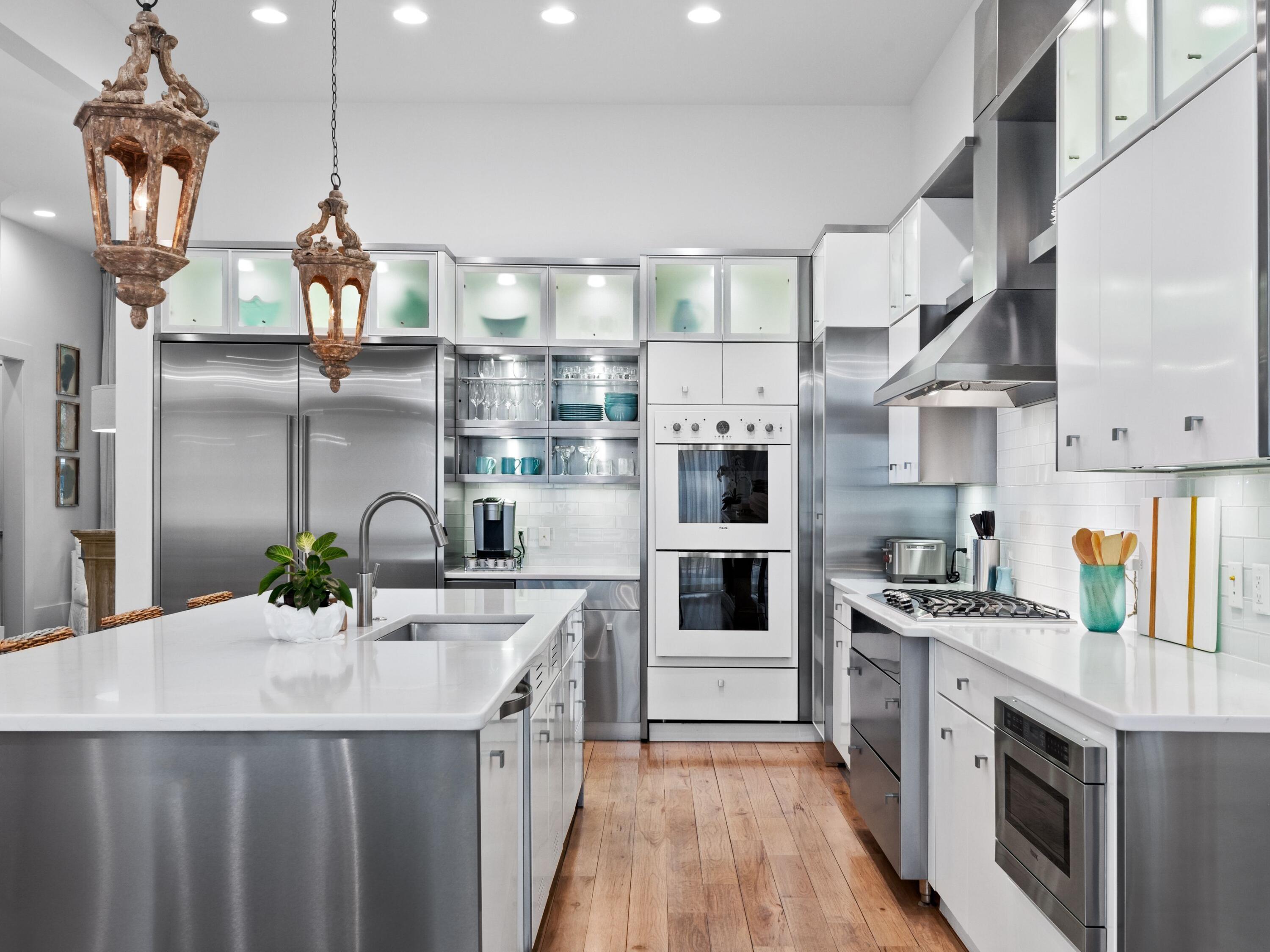 225 Western Lake Drive