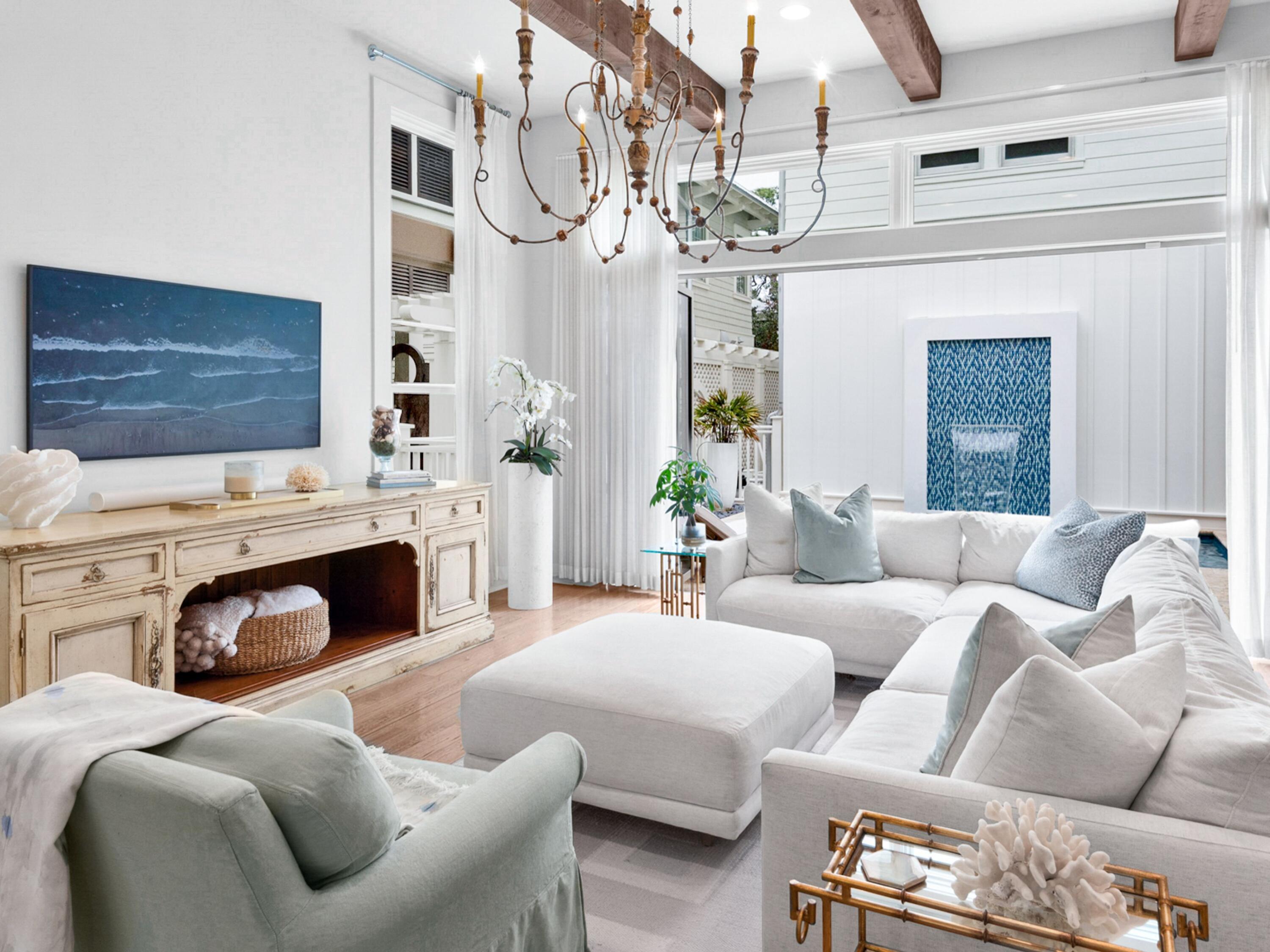 225 Western Lake Drive