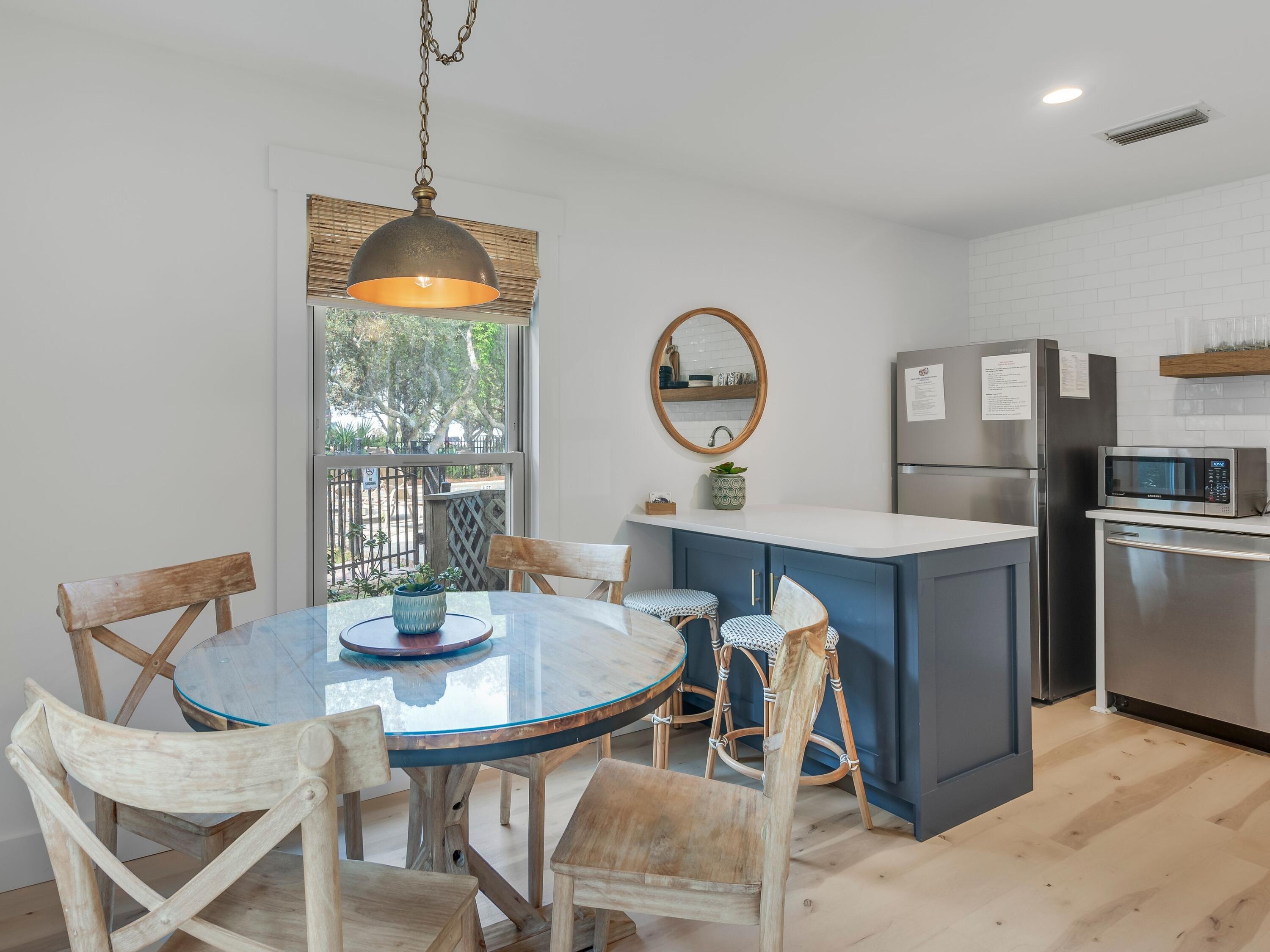 81 S Orange Street, # 103