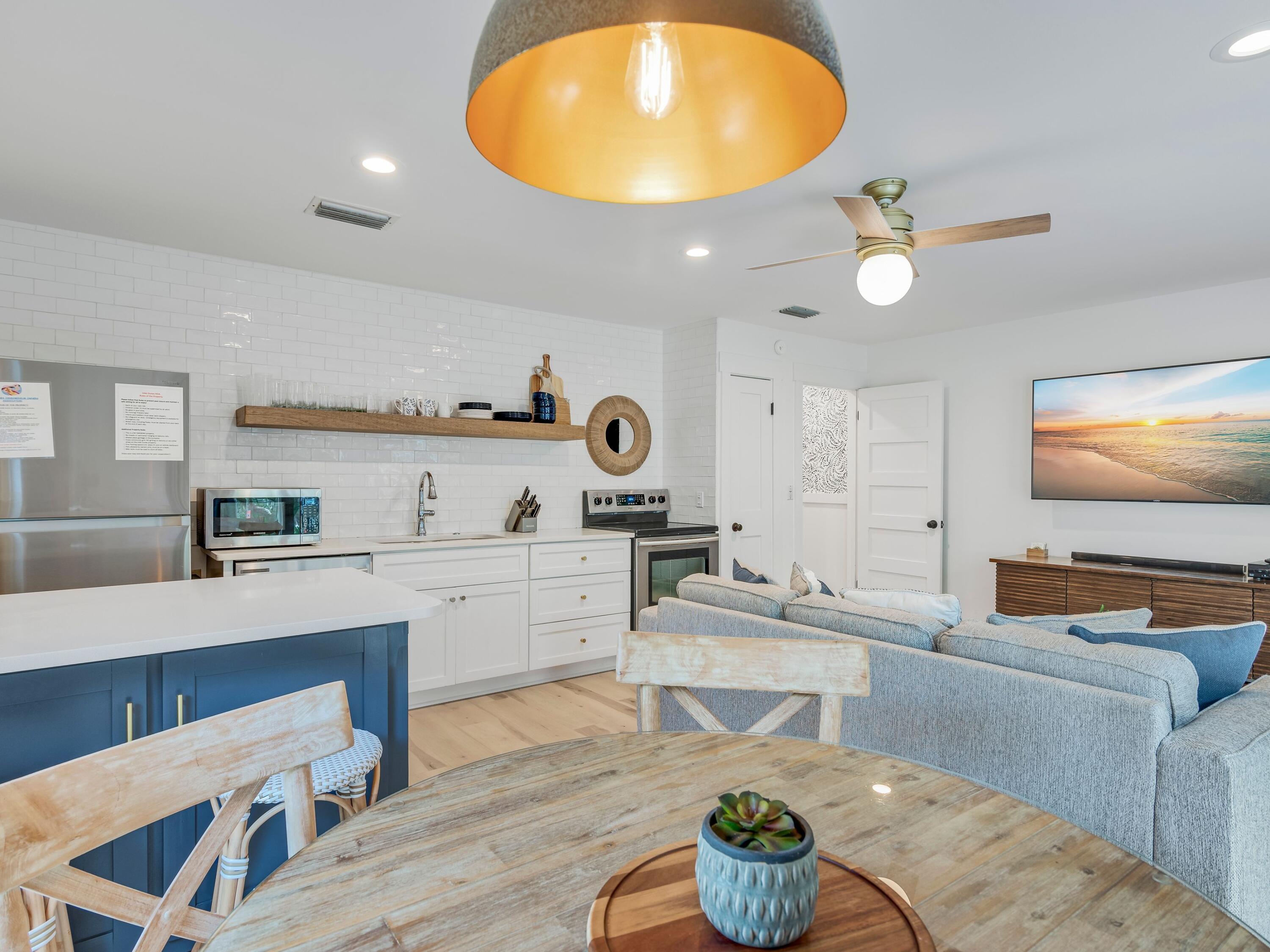 81 S Orange Street, # 103