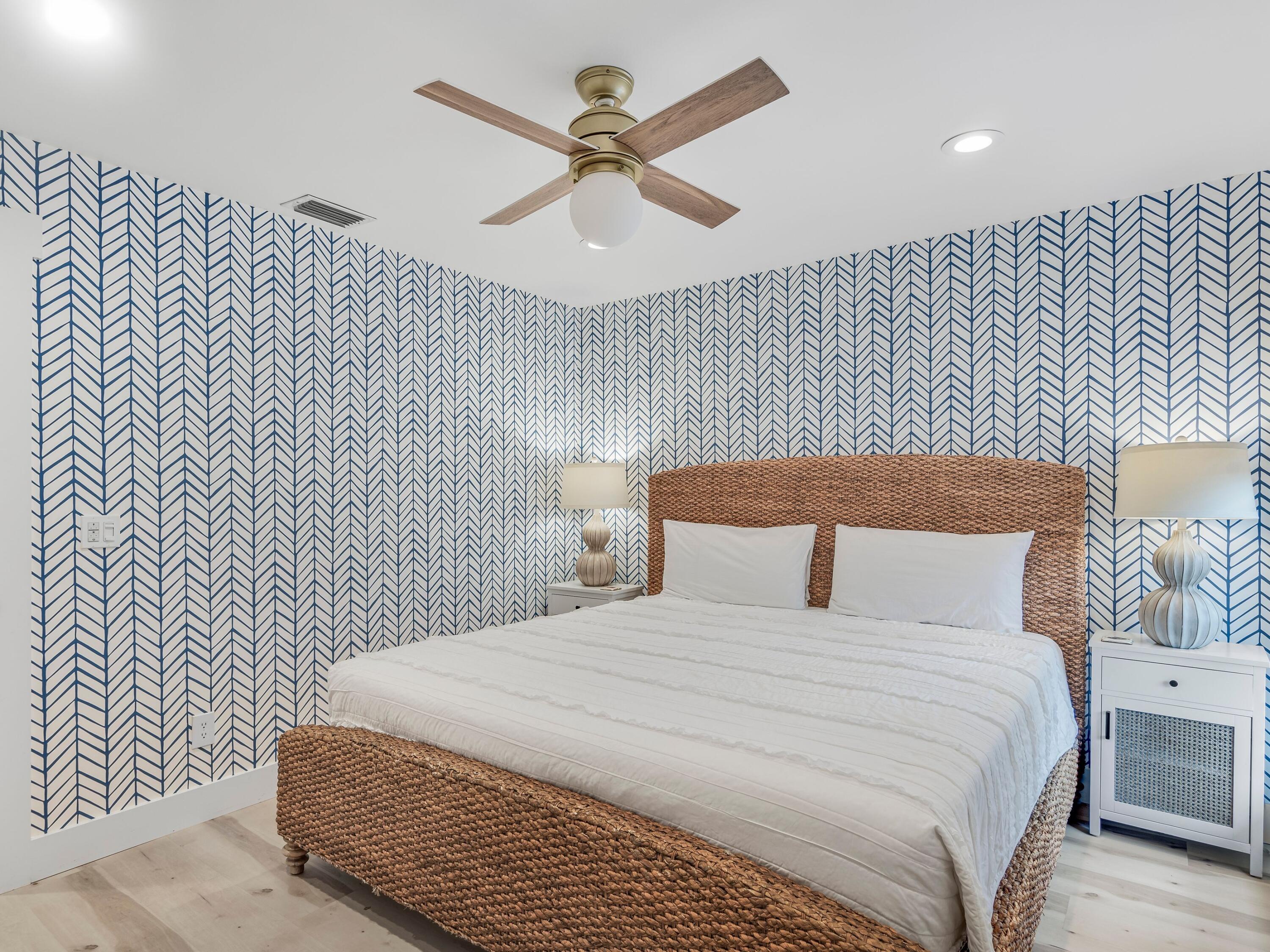 81 S Orange Street, # 103