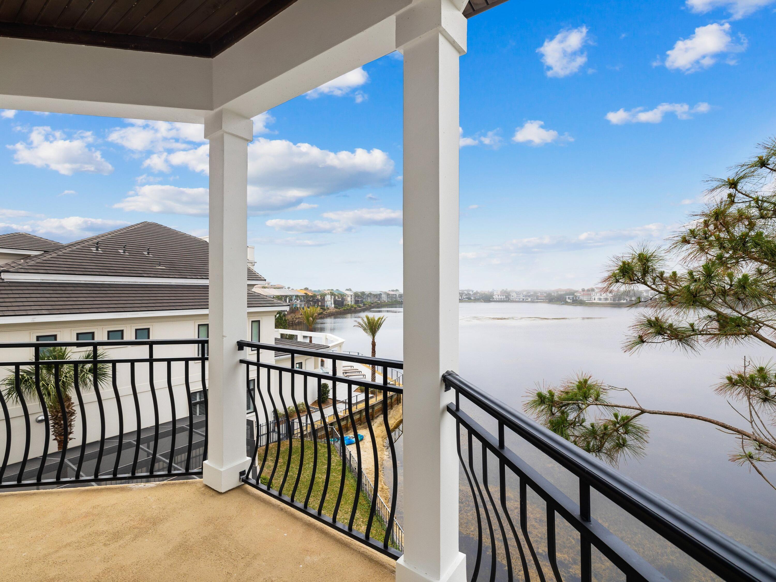 4727 Serendipity Point