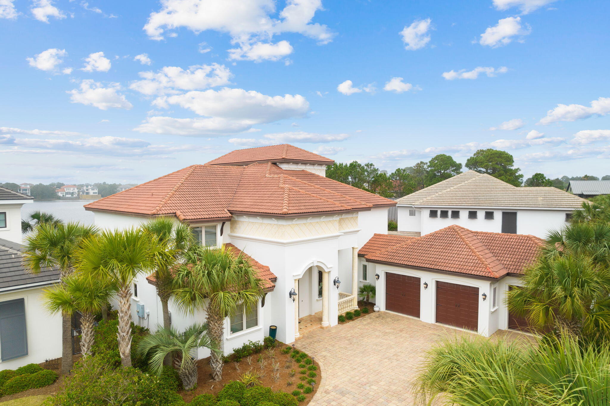 4727 Serendipity Point