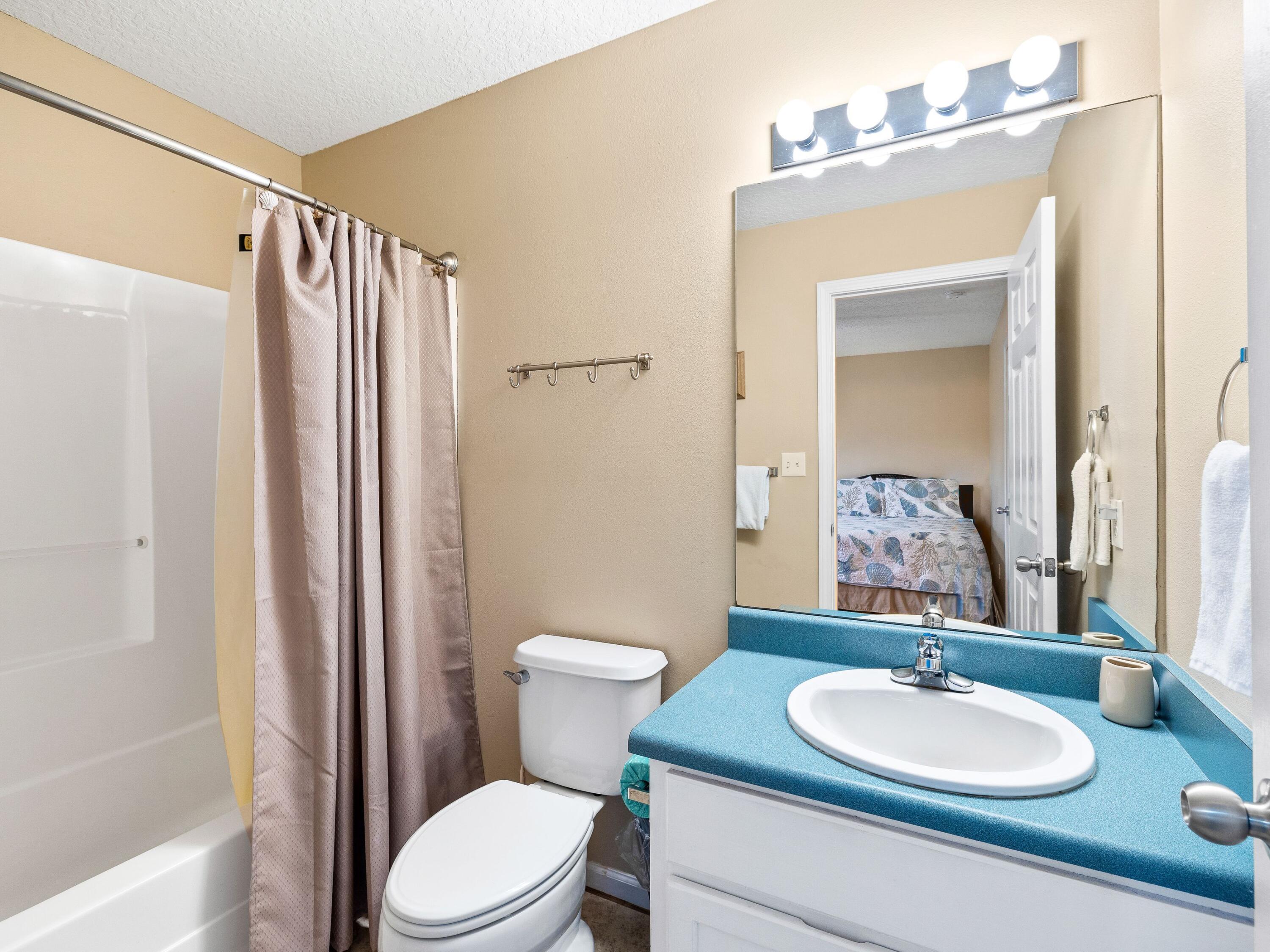 19 Brentwood Lane, UNIT 305