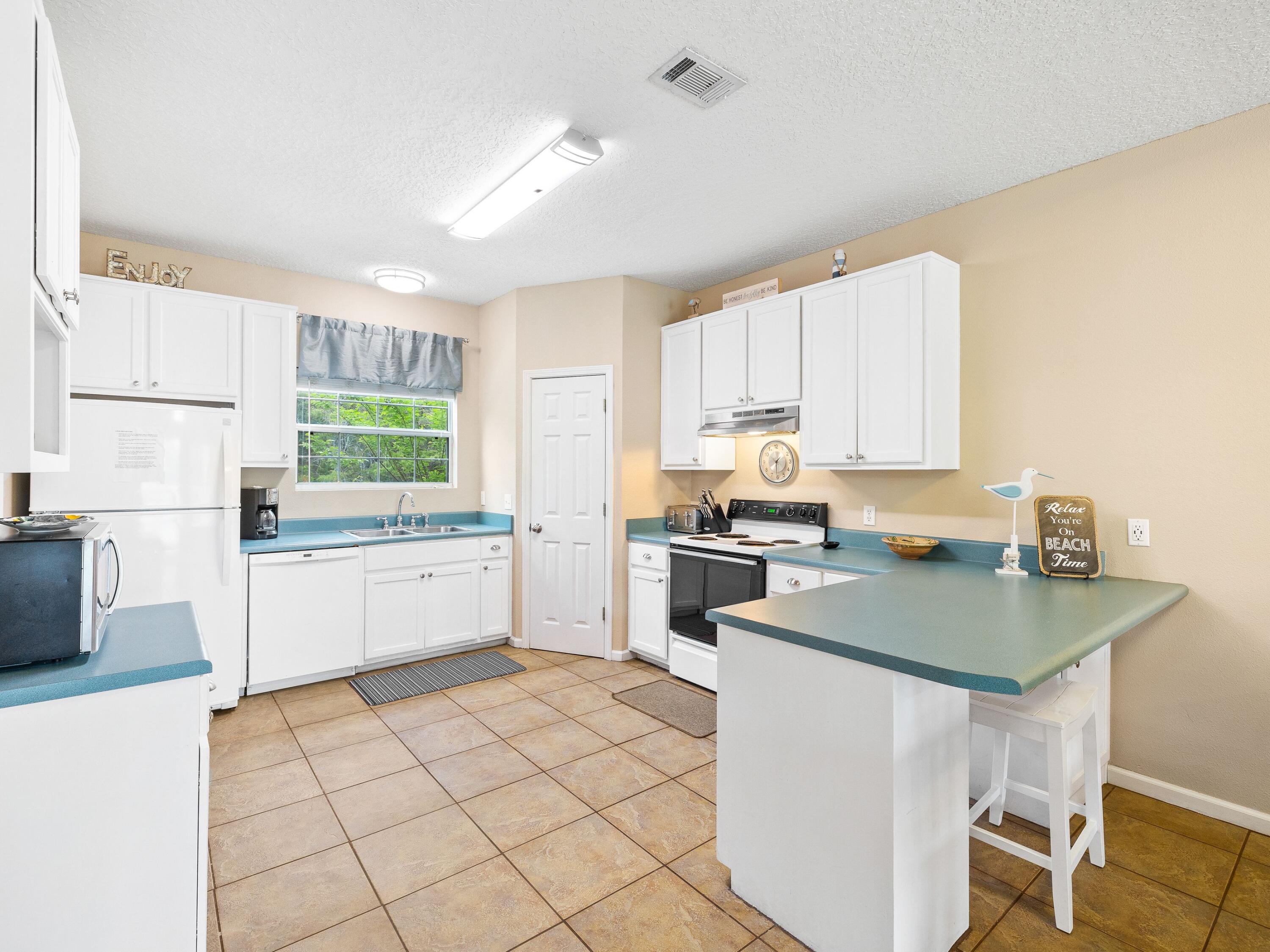 19 Brentwood Lane, UNIT 305