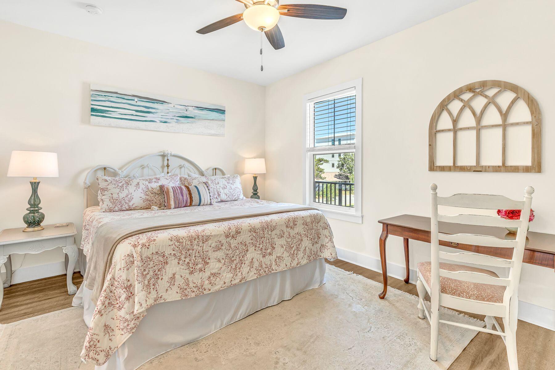 4000 W County Hwy 30A, 322