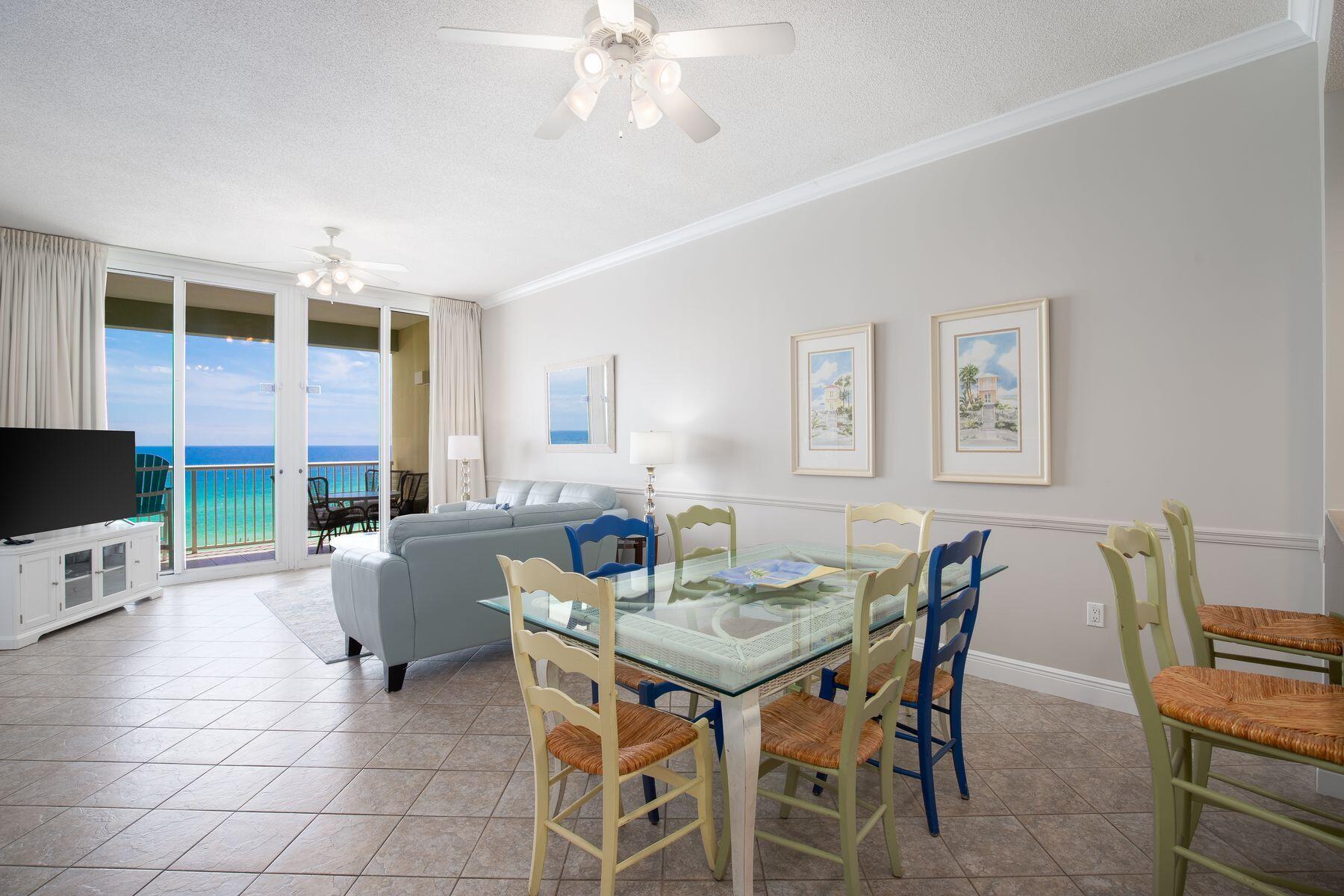 590 Santa Rosa Boulevard, 605