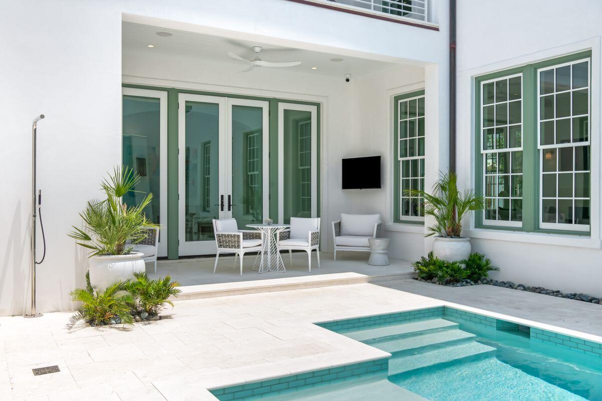 165 N Charles Street