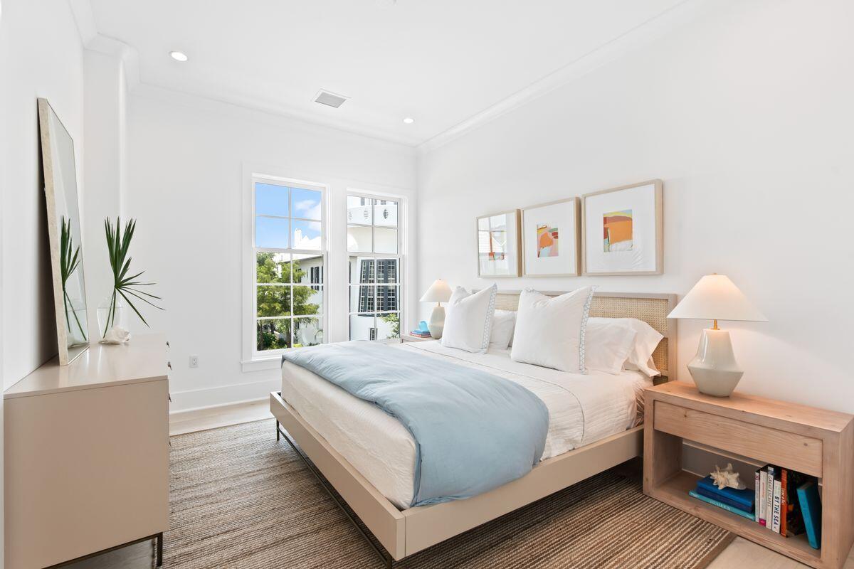 165 N Charles Street