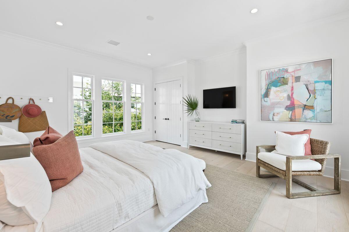 165 N Charles Street