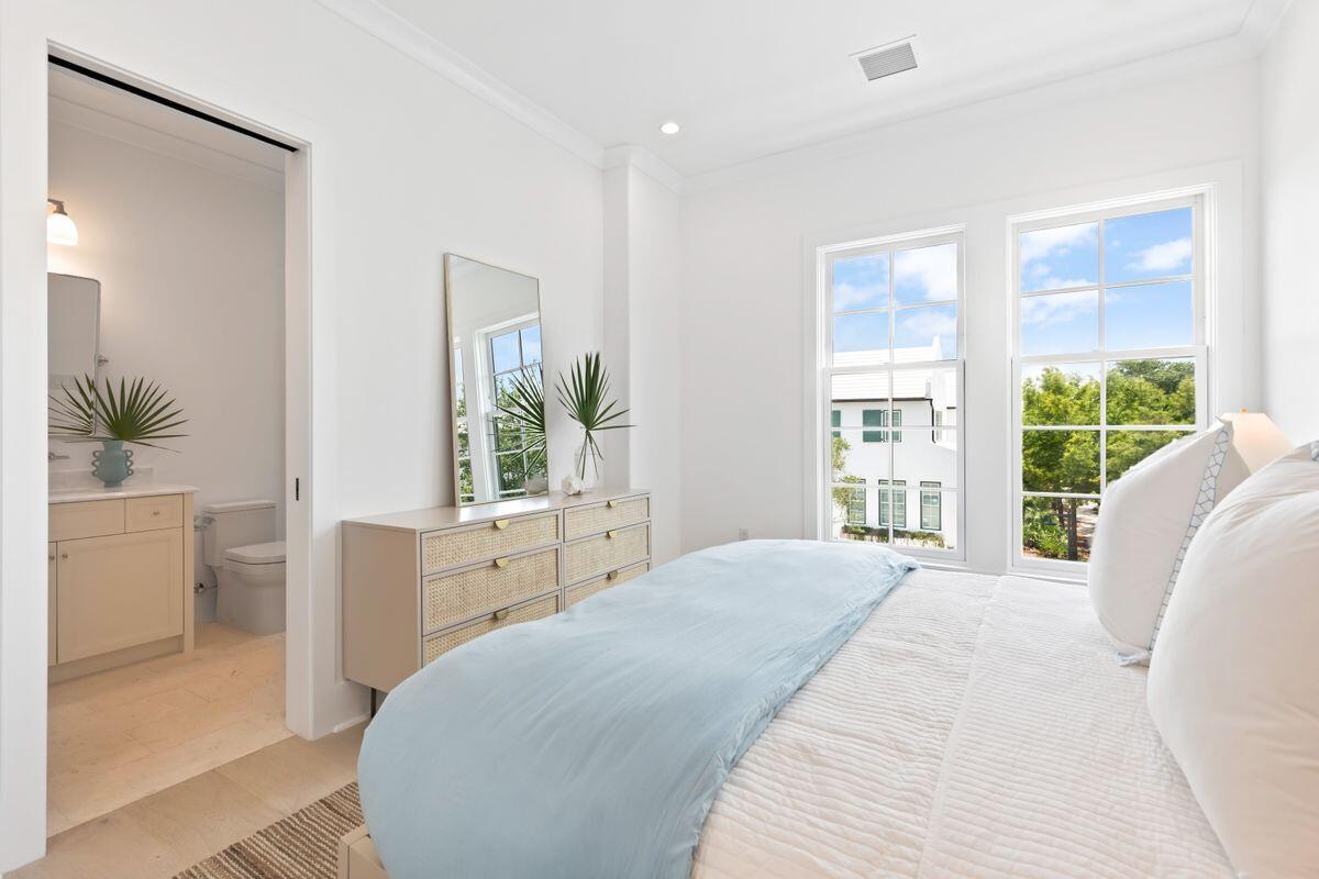 165 N Charles Street