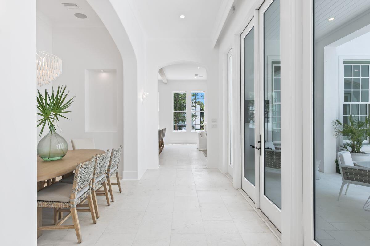 165 N Charles Street