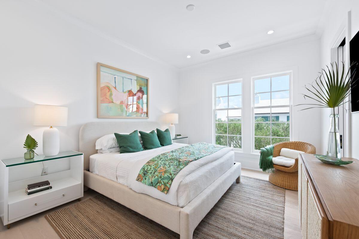 165 N Charles Street