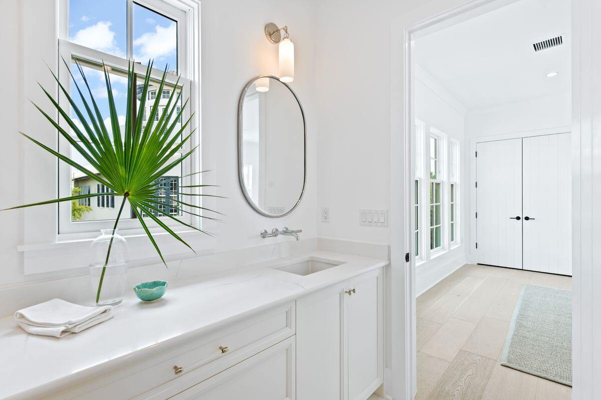 165 N Charles Street