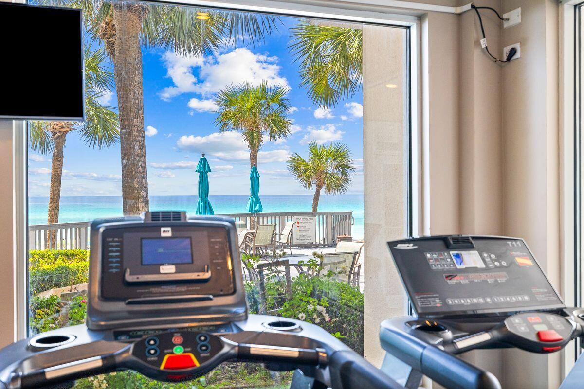 520 Grand Villas Drive, 520