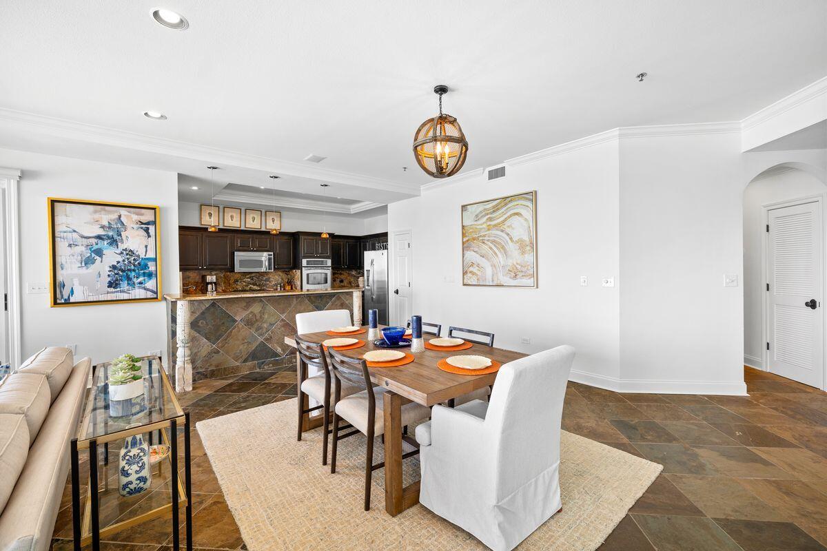 520 Grand Villas Drive, 520