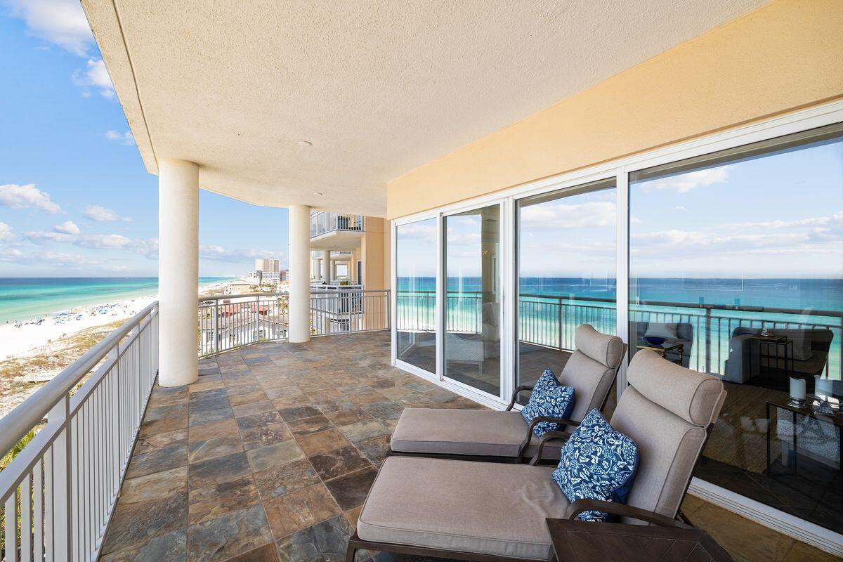 520 Grand Villas Drive, 520