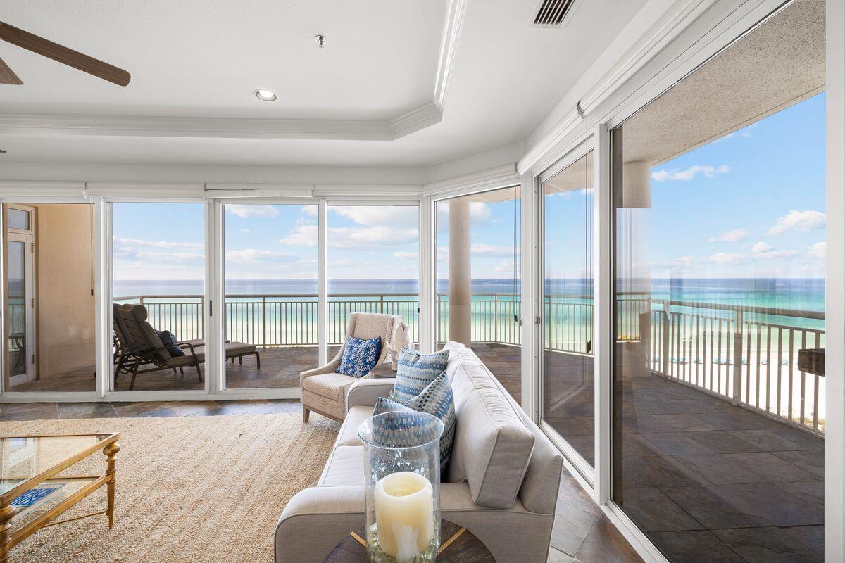 520 Grand Villas Drive, 520