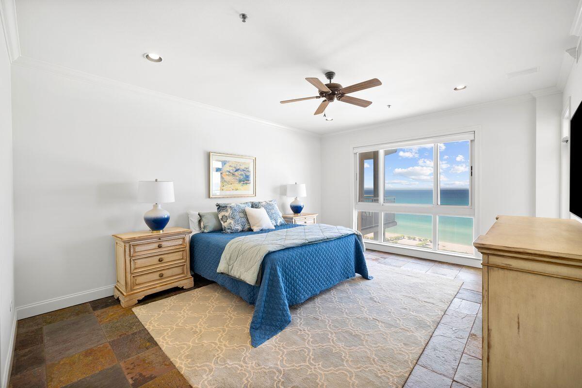 520 Grand Villas Drive, 520