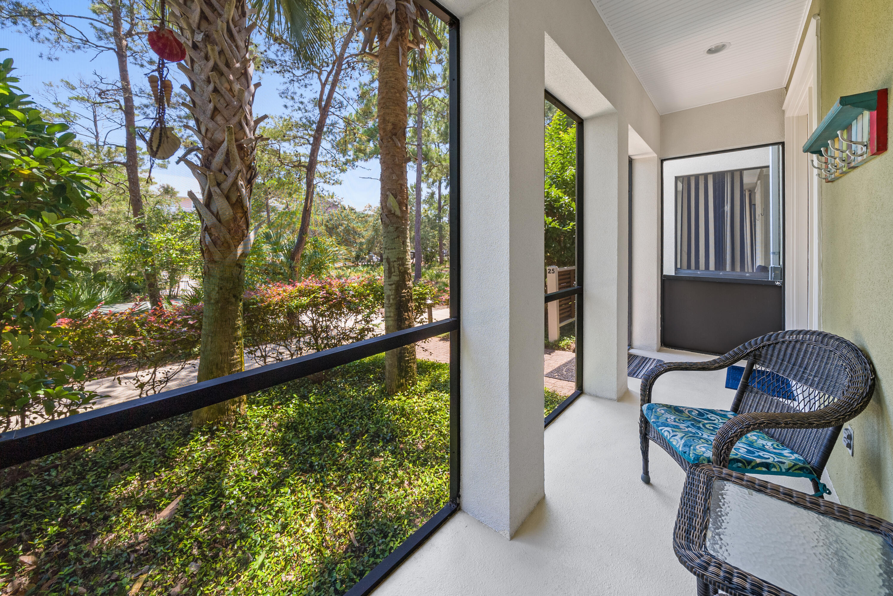 25 W Henry Court, # 5-5