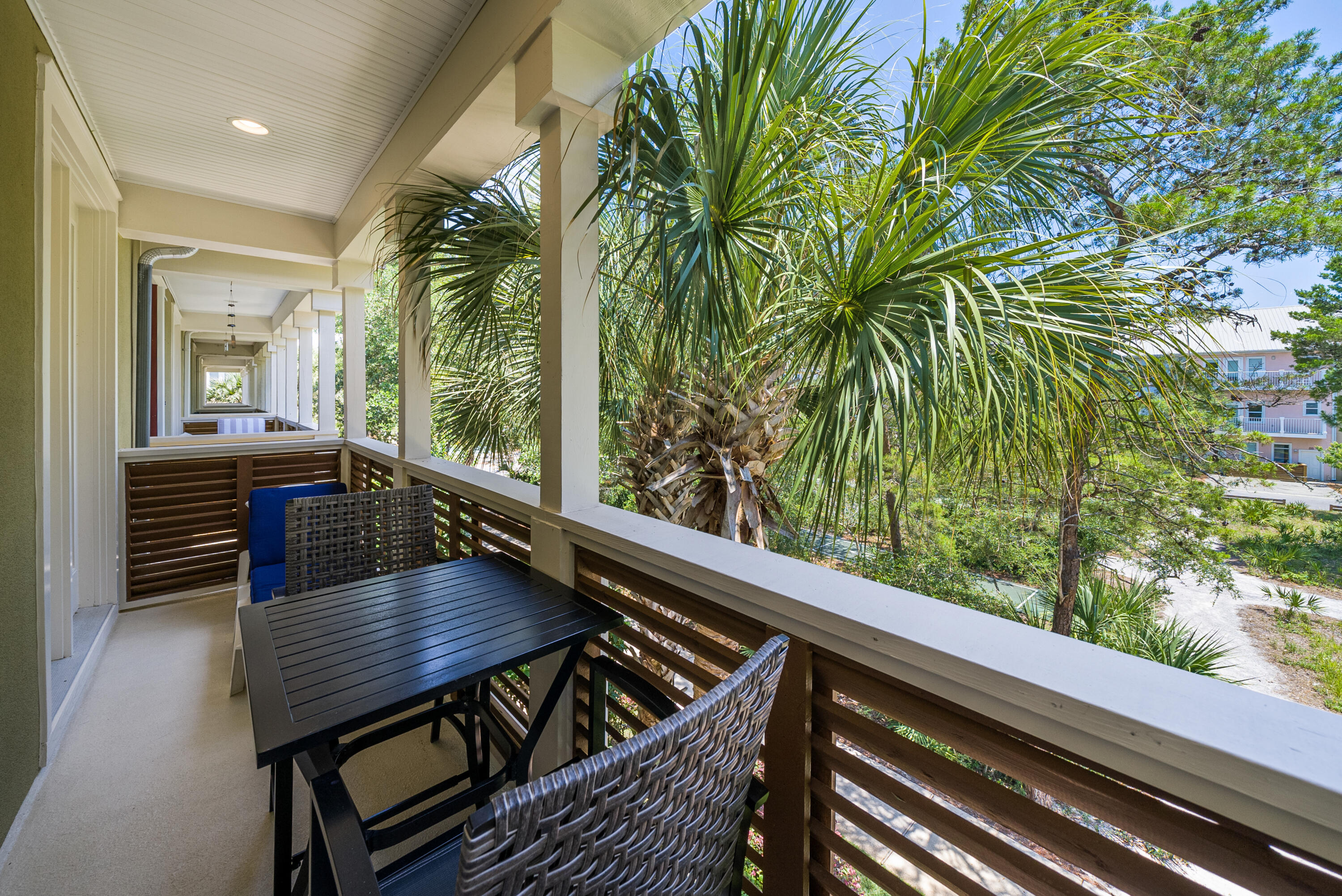 25 W Henry Court, # 5-5