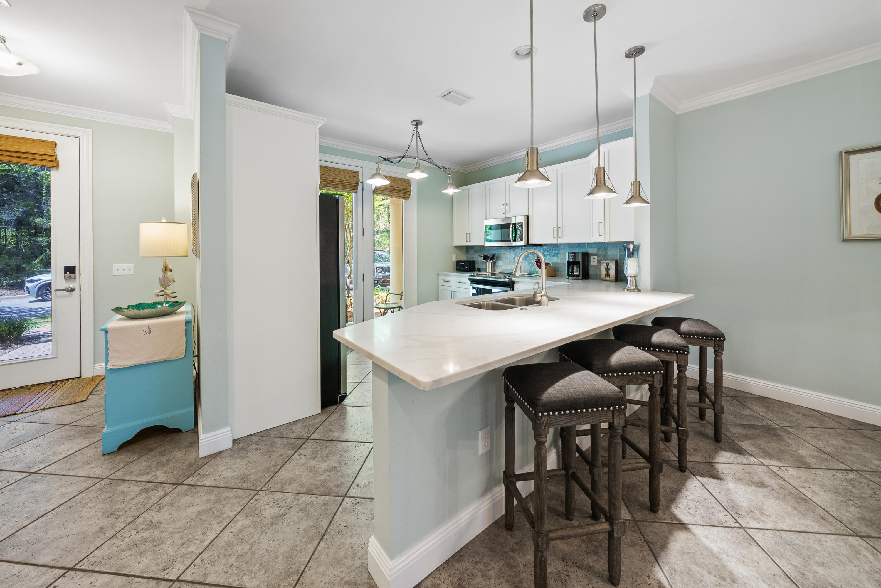 25 W Henry Court, # 5-5