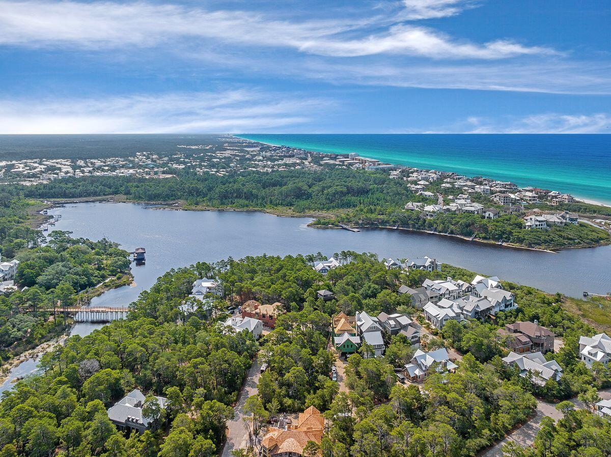 4-5 E Cedar Bend Road, Lot 5 BLK 4