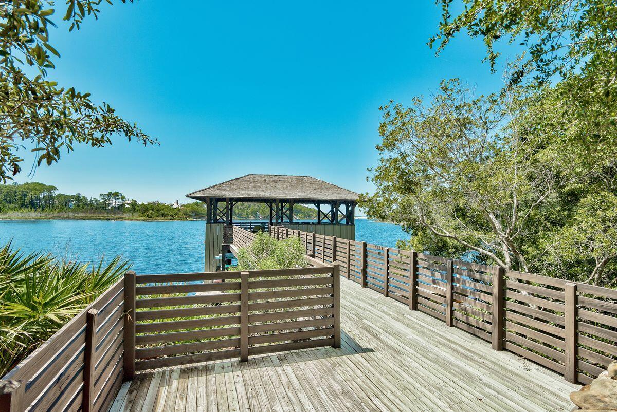 4-5 E Cedar Bend Road, Lot 5 BLK 4