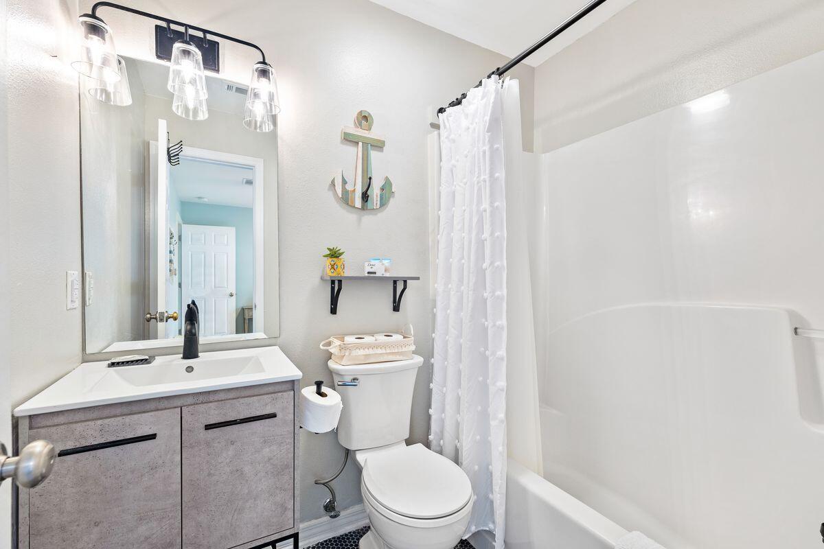 11 Beachside Drive, 312