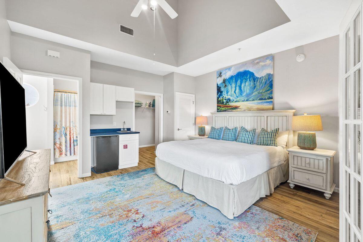 3695 Scenic Highway 98, Unit 601