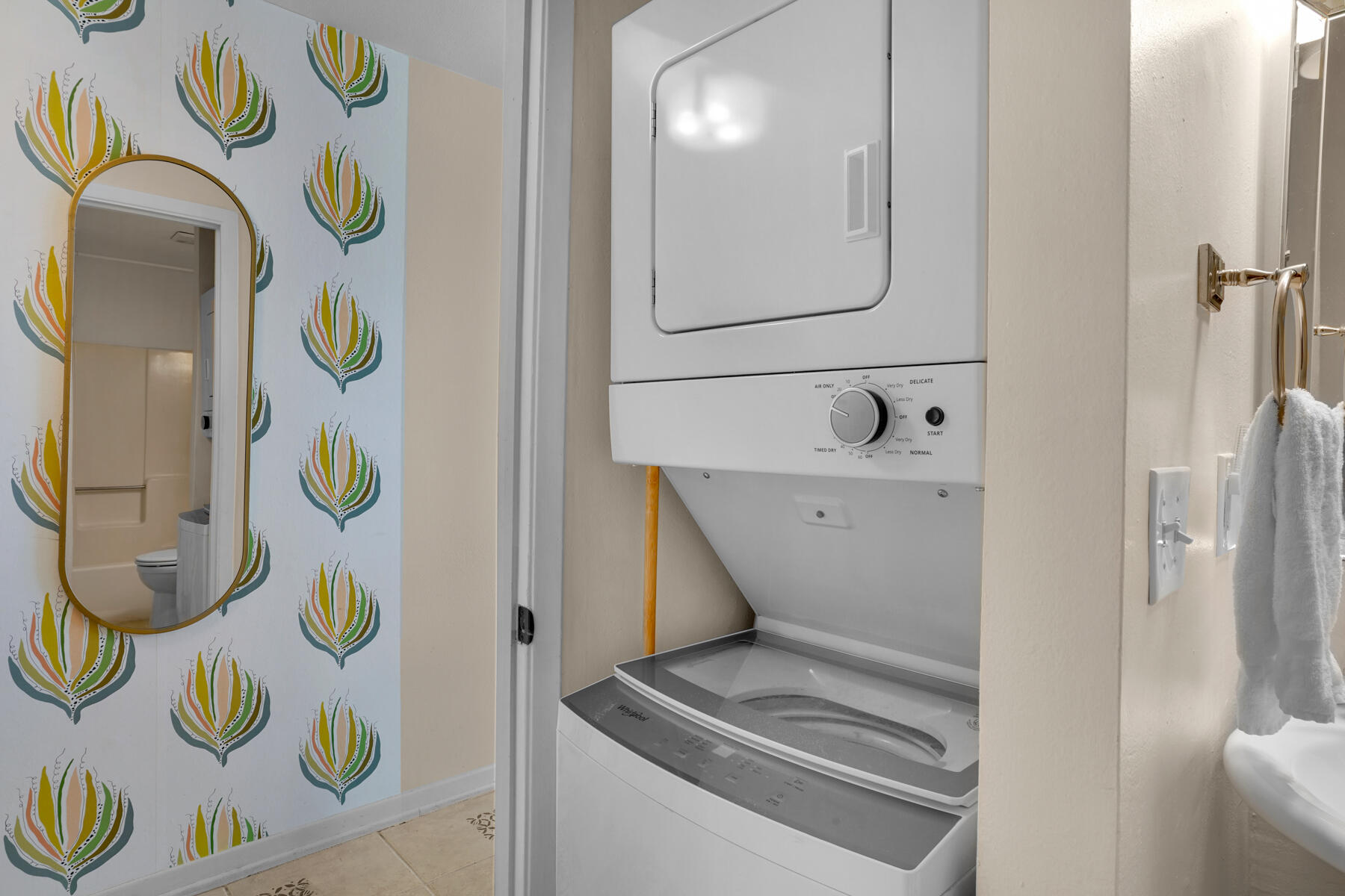 7998 E Co Hwy 30A, 5